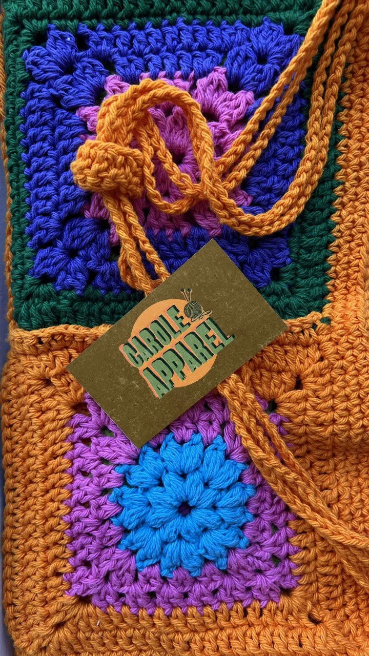 CaroleApparel_Knit_Logo.jpeg