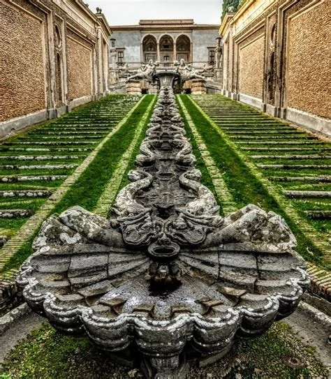 Caprarola fr.pinterest.jpg