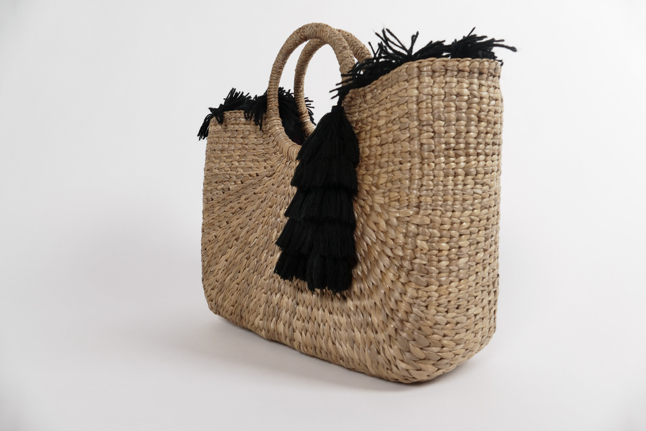 JADE TRIBE® straw handbag