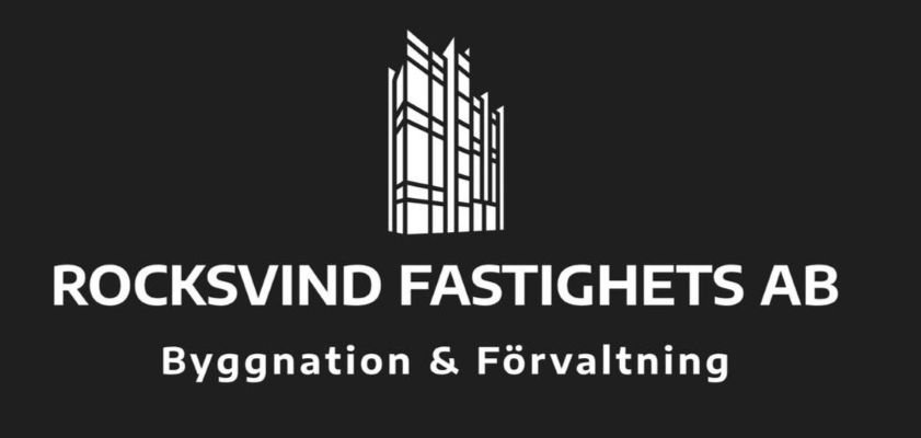 Logotyp för Rocksvind Fastighets AB med en stiliserad hög byggnad ovanför företagsnamnet.