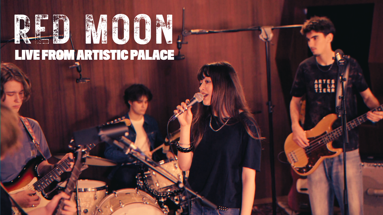 RED MOON  LIVE SESSION