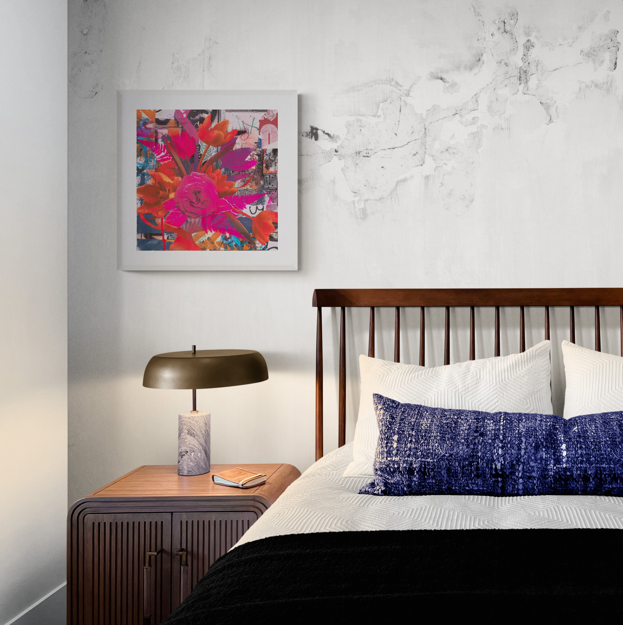 Comfy_bed_with_wooden_headboard.jpg