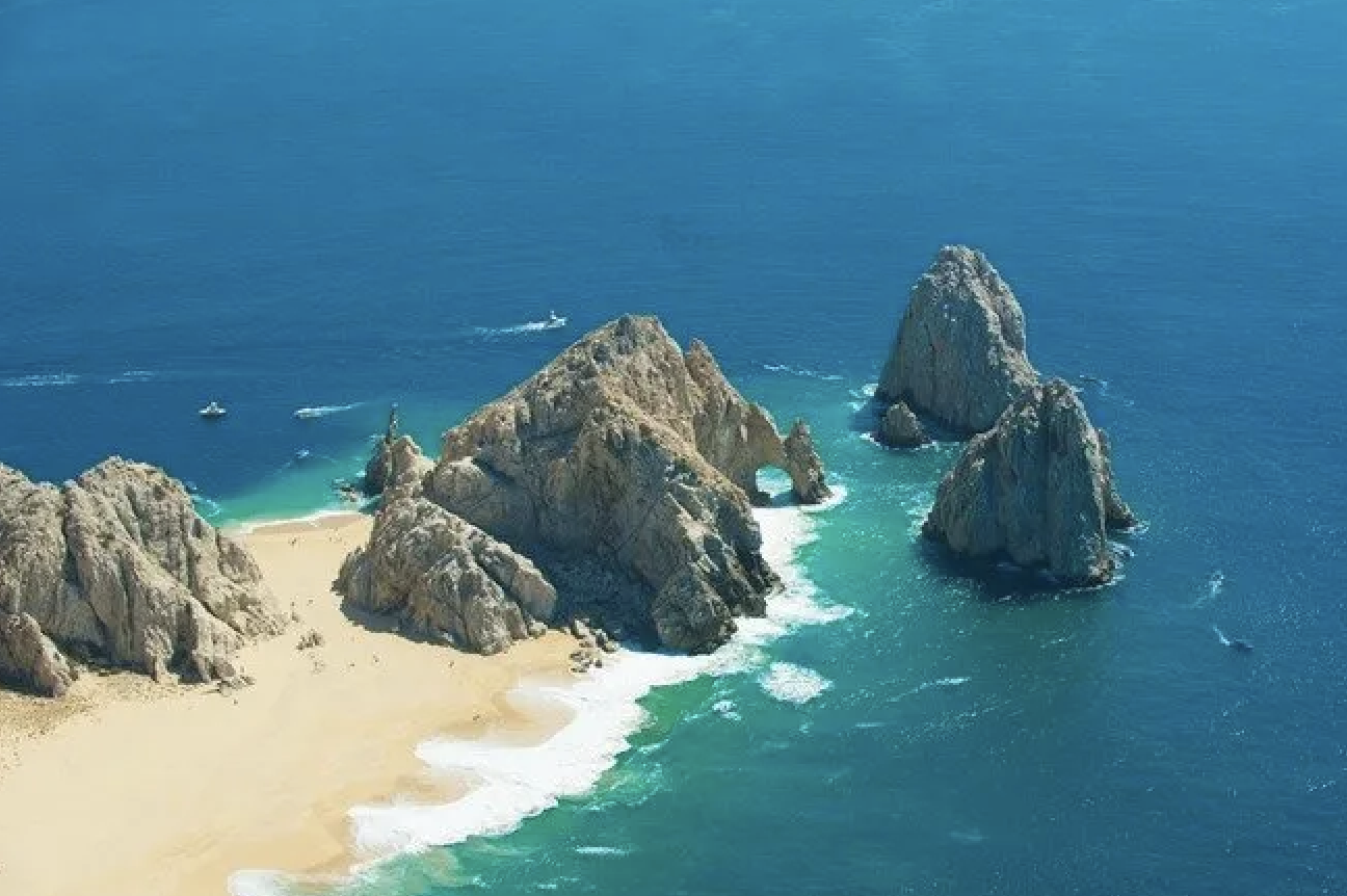 03_Divorce Beach_p-LBDB_55_660x440.png