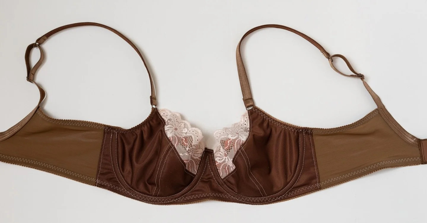 Sponsored | I wrote a very thorough document on Introduction to Bra Making, including lots of tips and tricks, such as:
How to measure
what materials are needed
How to construct a bra

You can find it on @janomecanada inspiration tab projects (link i