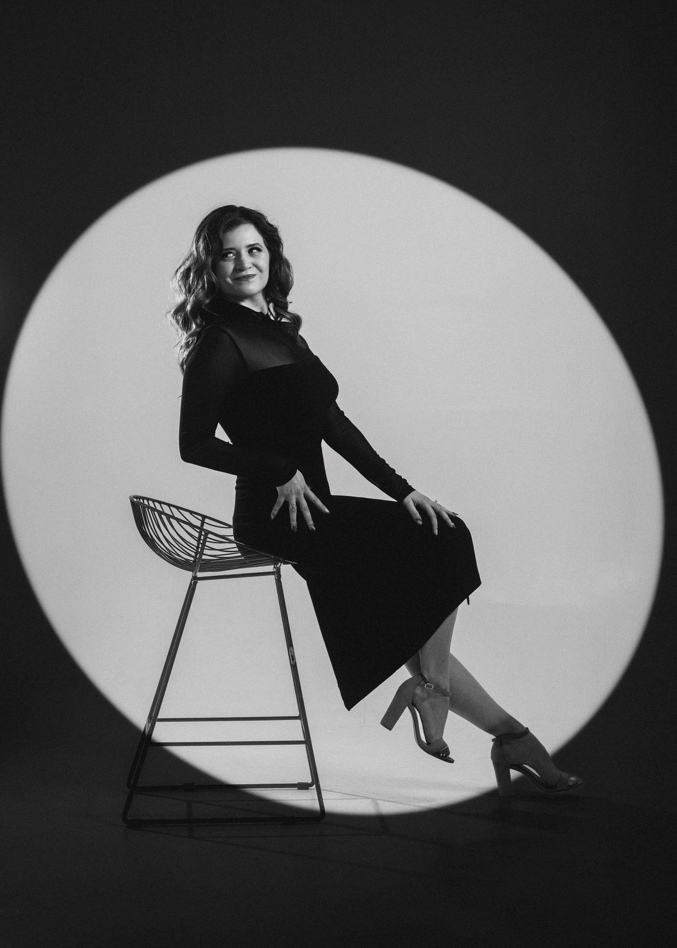 Birthday photoshoots in albuquerque, birthday photos in albuquerque, Studio birthday photography in New Mexico, Classy Birthday Photos, elegant birthday photoshoot in New Mexico