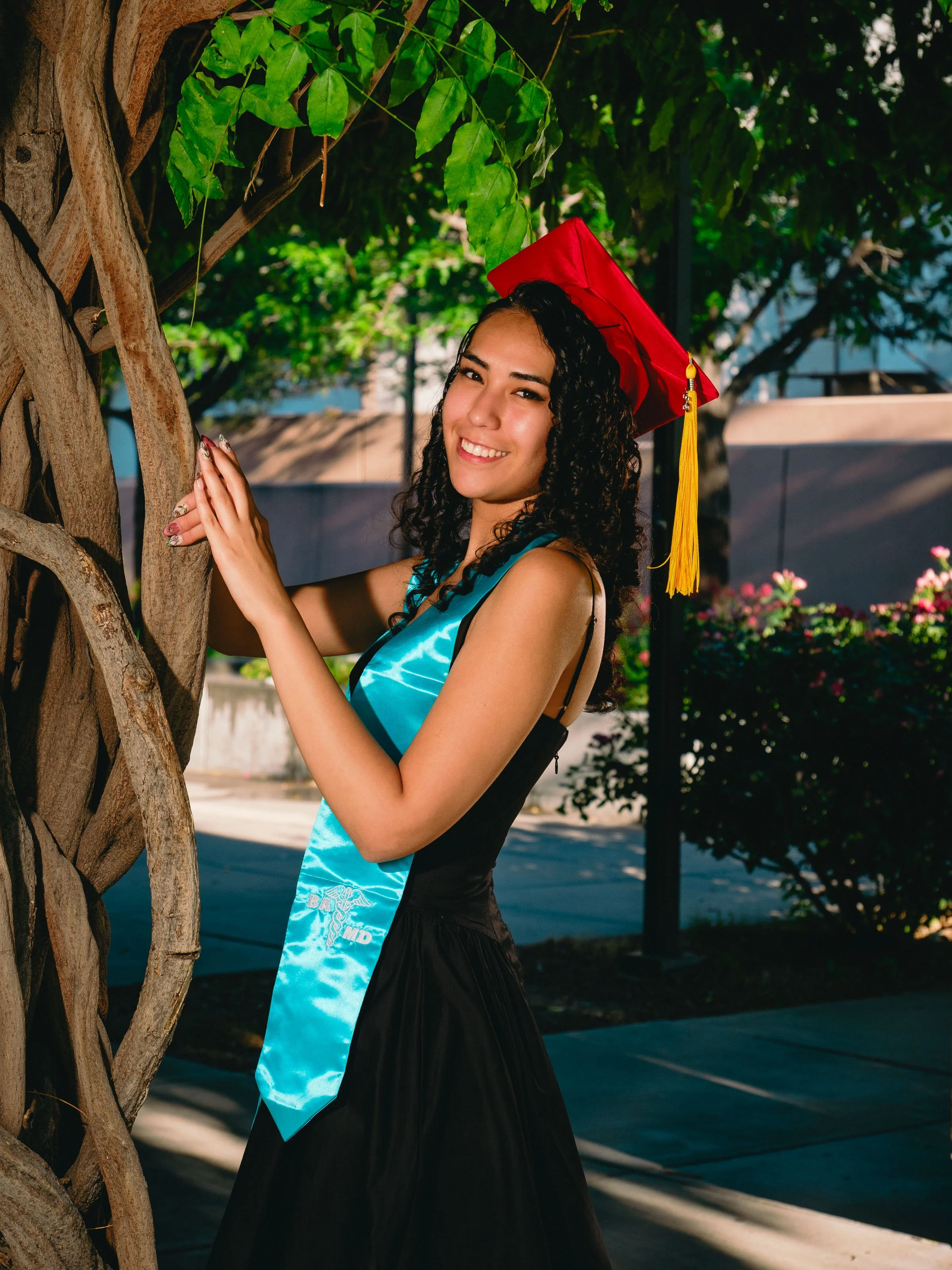 College graduation photographer Albuquerque, romantic college graduation portraits, UNM graduation photography,  UNM Zimmerman Library
