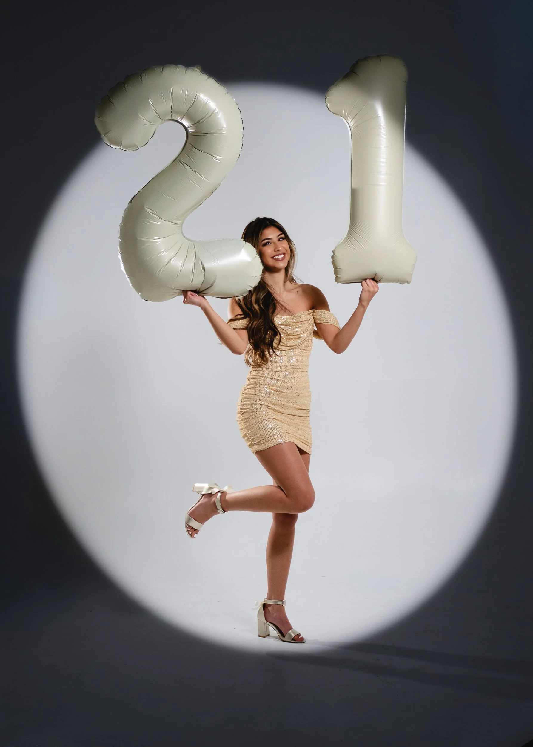 Birthday photoshoots in albuquerque, birthday photos in albuquerque, Studio birthday photography in New Mexico, Spotlight Birthday photos