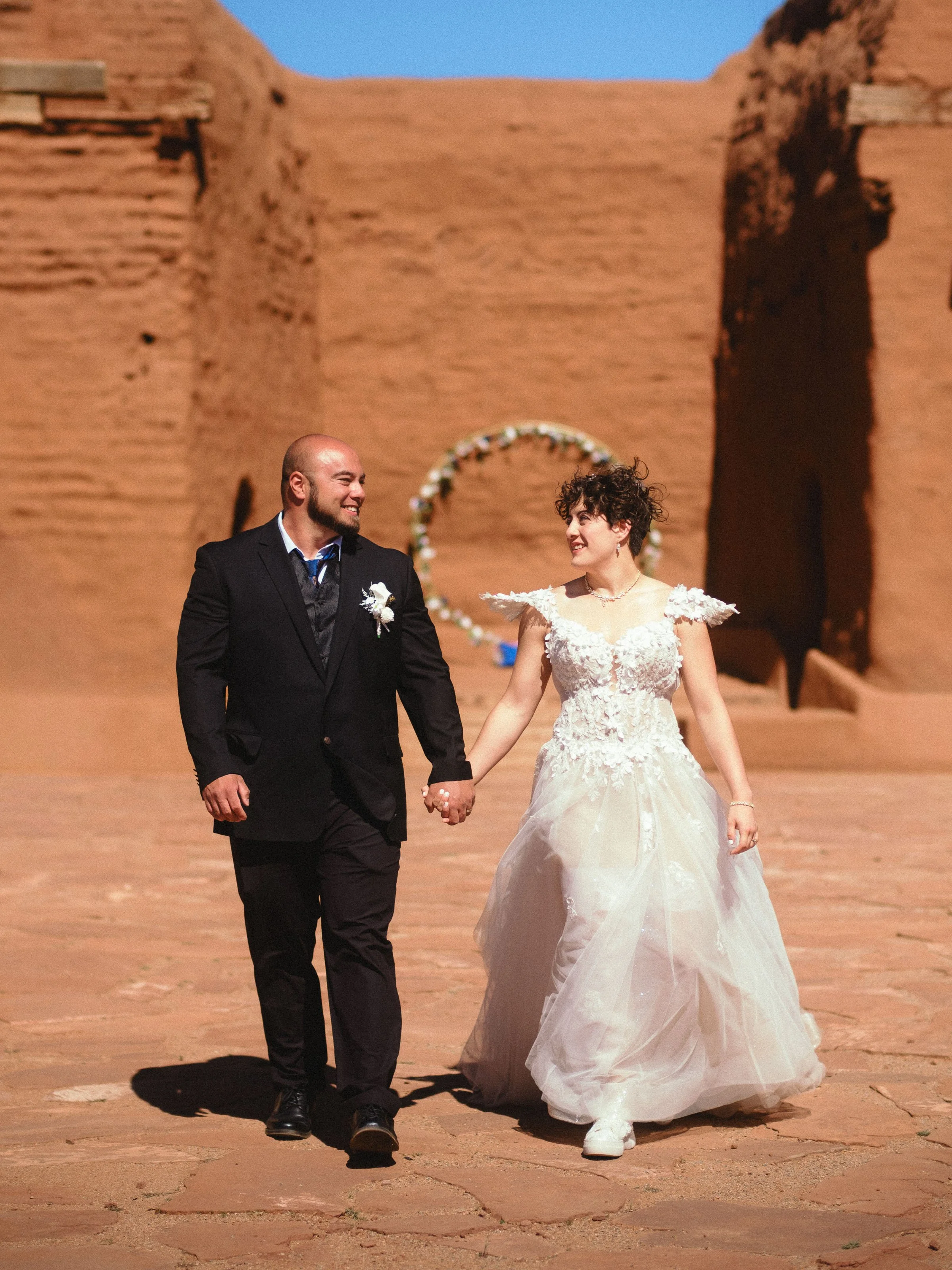 best wedding photographer in Albuquerque, Albuquerque wedding photos, wedding photographer in New Mexico, bride and groom portraits in Albuquerque, dreamy wedding photography in New Mexico, wedding photography for New Mexico couples
