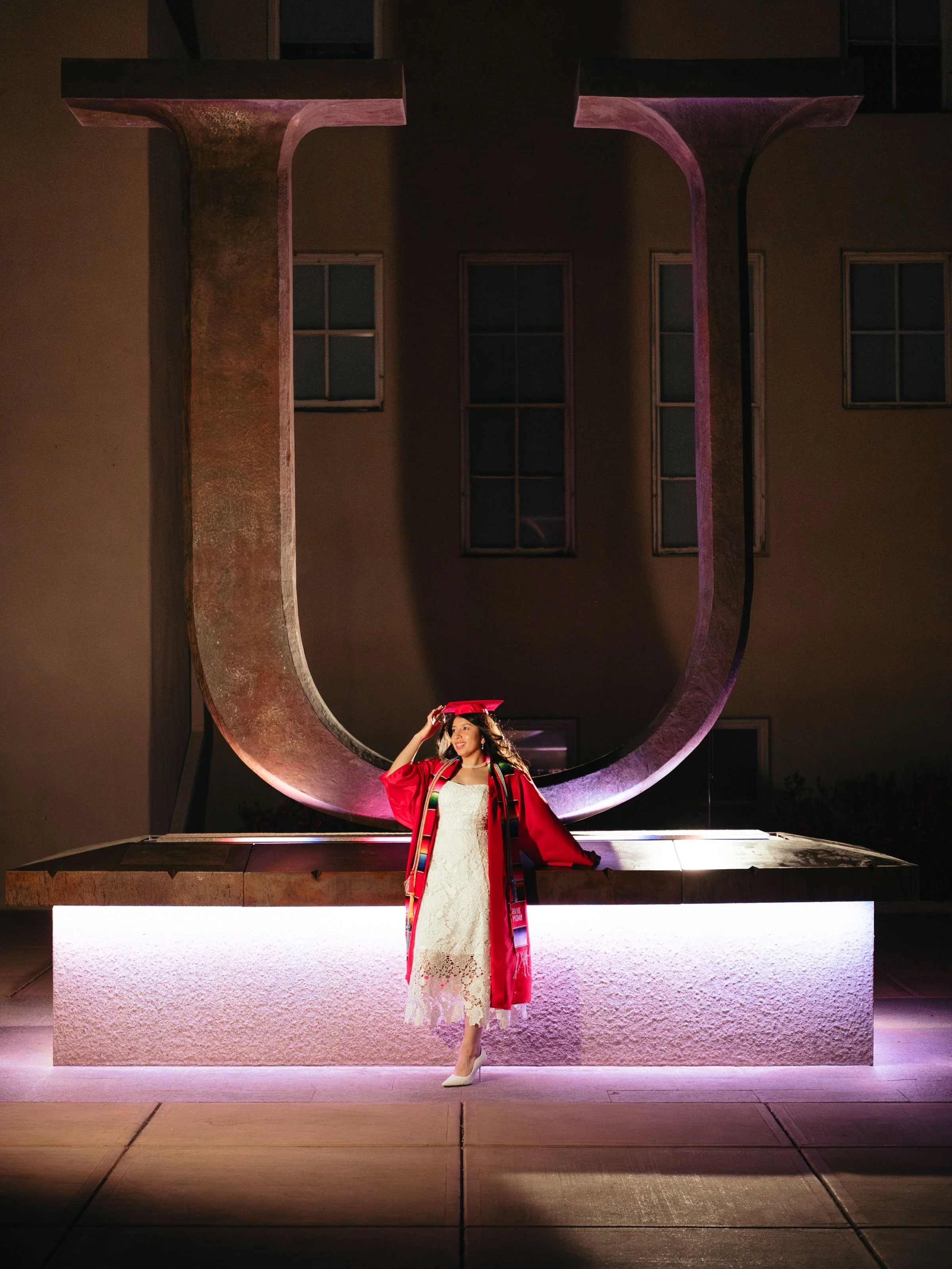 College graduation photographer Albuquerque, best graduation photographer in Albuquerque, UNM graduation photography,  UNM Big U Photos, Night graduation photos at UNM