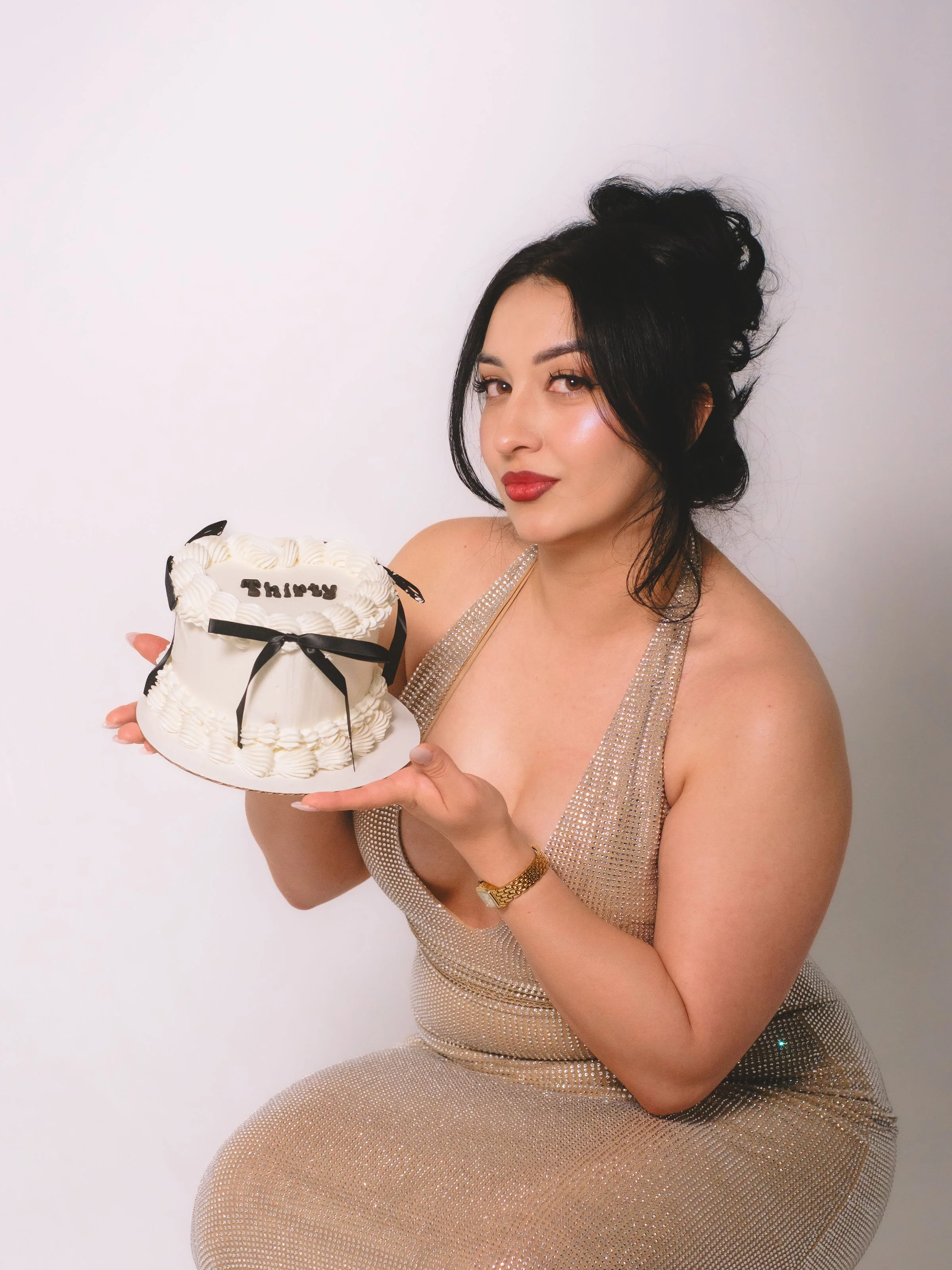Dreamy spotlight birthday photoshoot in Albuquerque, Trendy birthday photos in Albuquerque, Editorial birthday photography in New Mexico, Studio birthday portraits for women in Albuquerque, Glam birthday photoshoot ideas in New Mexico, Luxury birthda