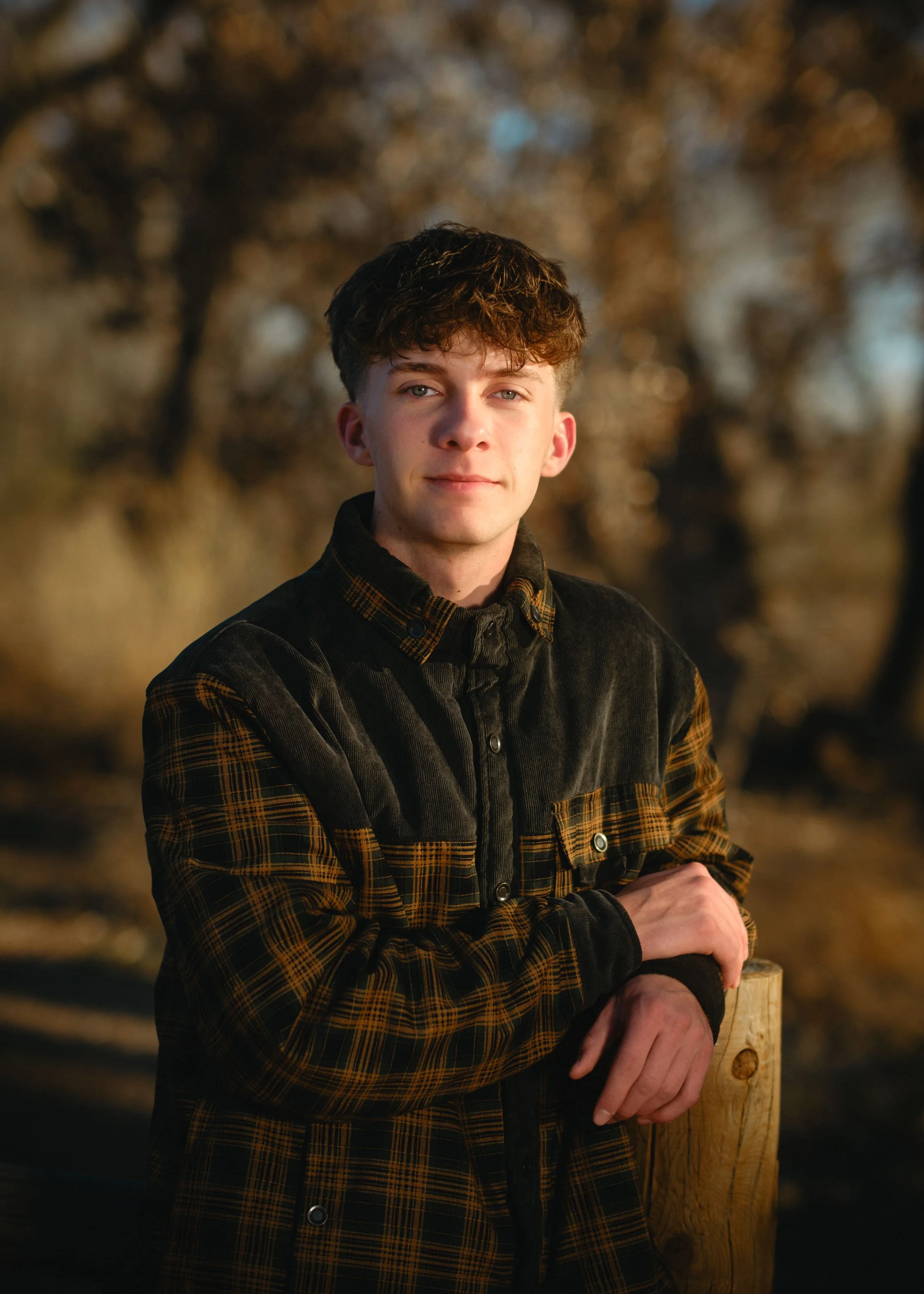 high school senior photos Albuquerque, Albuquerque senior photographer, senior portraits Albuquerque New Mexico, outdoor senior photos Albuquerque bosque, senior pictures Albuquerque golden hour, male high school senior portraits Albuquerque