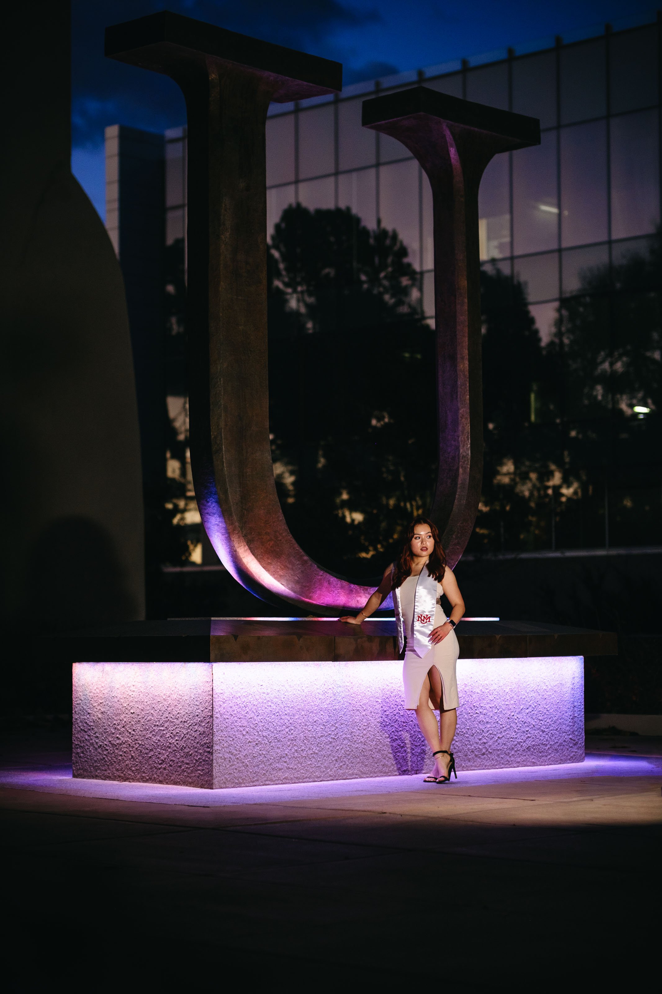 College graduation photographer Albuquerque, UNM Masters graduation shoot, UNM graduation photography, Big U UNM photos