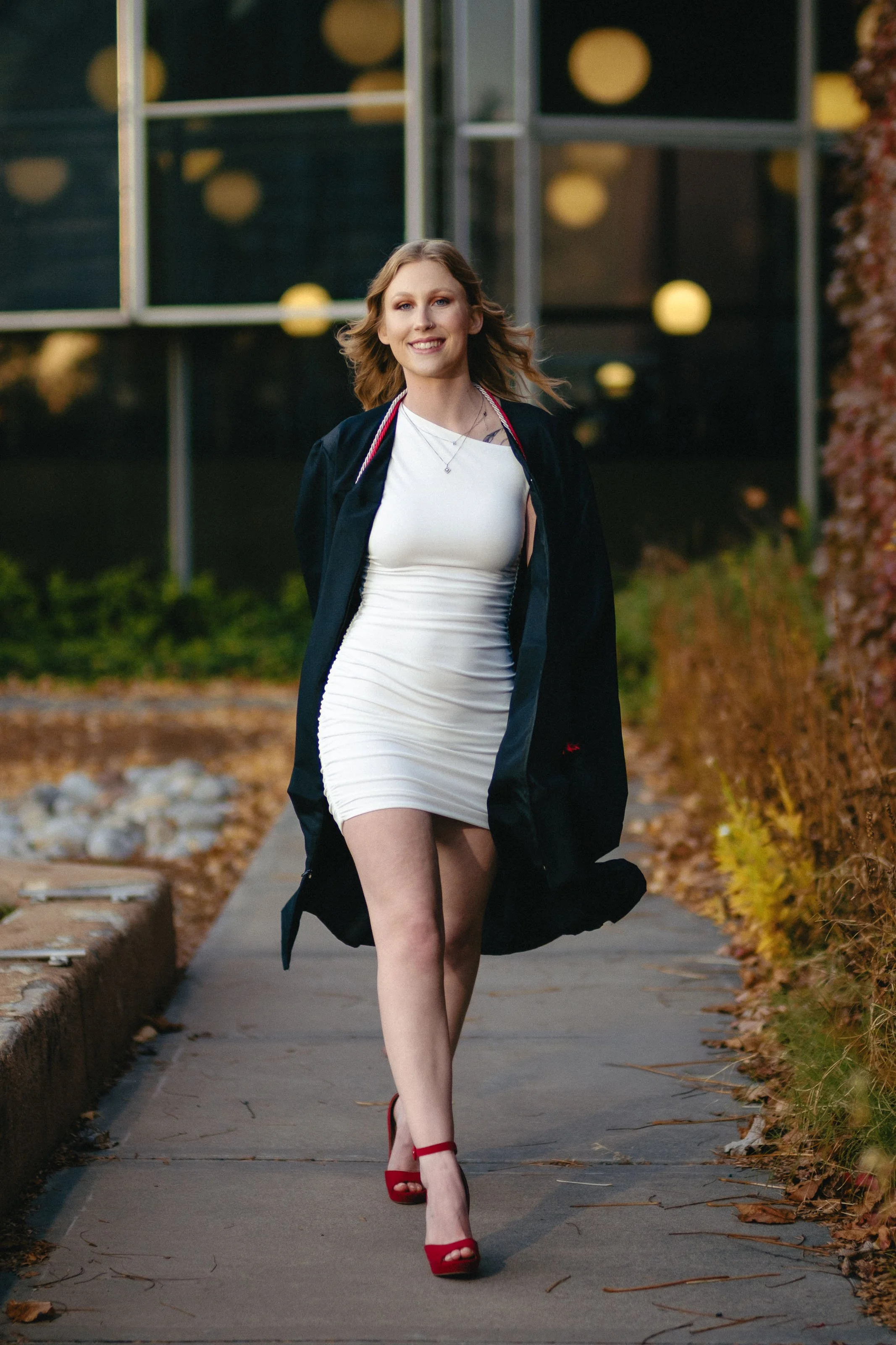College graduation photographer Albuquerque, fall college graduation portraits, UNM graduation photography,  UNM Big U Photos
