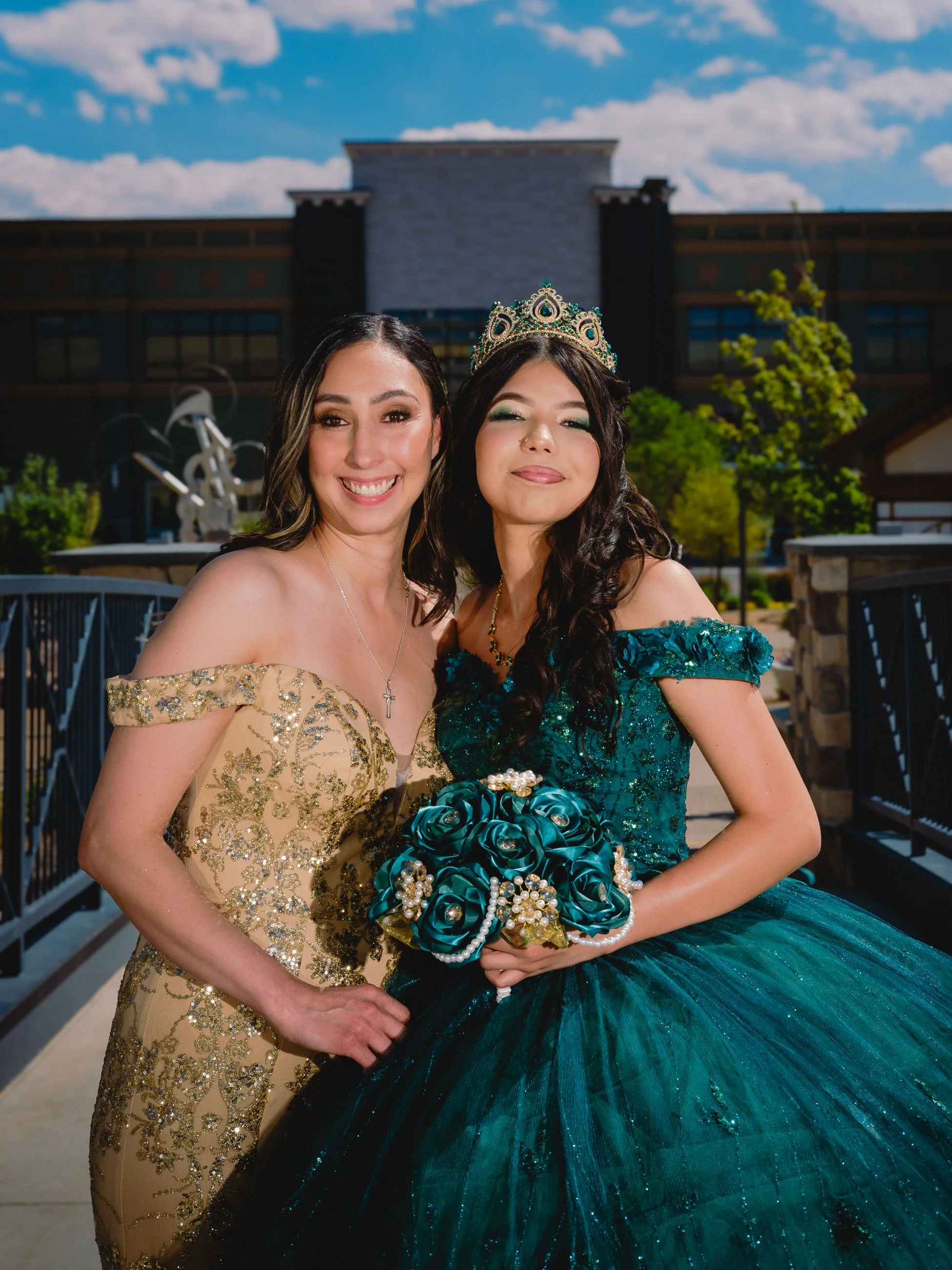 luxury quinceañera photography in Albuquerque, quinceañera photographer in New Mexico, fotografía de quinceañera en Albuquerque, elegant quinceañera portraits in Albuquerque, high end quinceañera photos in New Mexico, quinceañera dresses and portrait