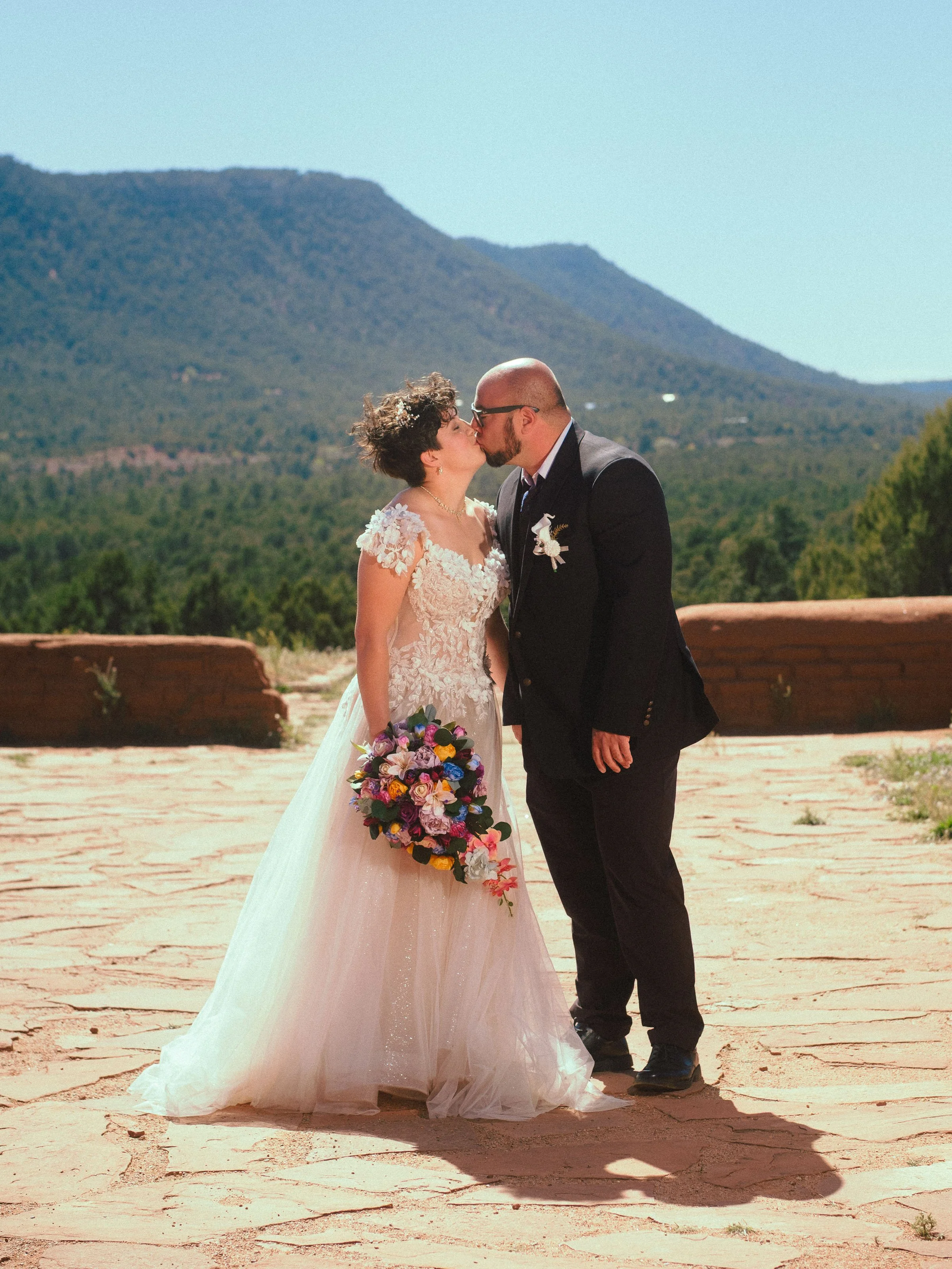 Albuquerque wedding photographer, wedding photography in Albuquerque, New Mexico wedding photographer, outdoor wedding photos in New Mexico, romantic wedding portraits in Albuquerque, New Mexico mountain wedding photography