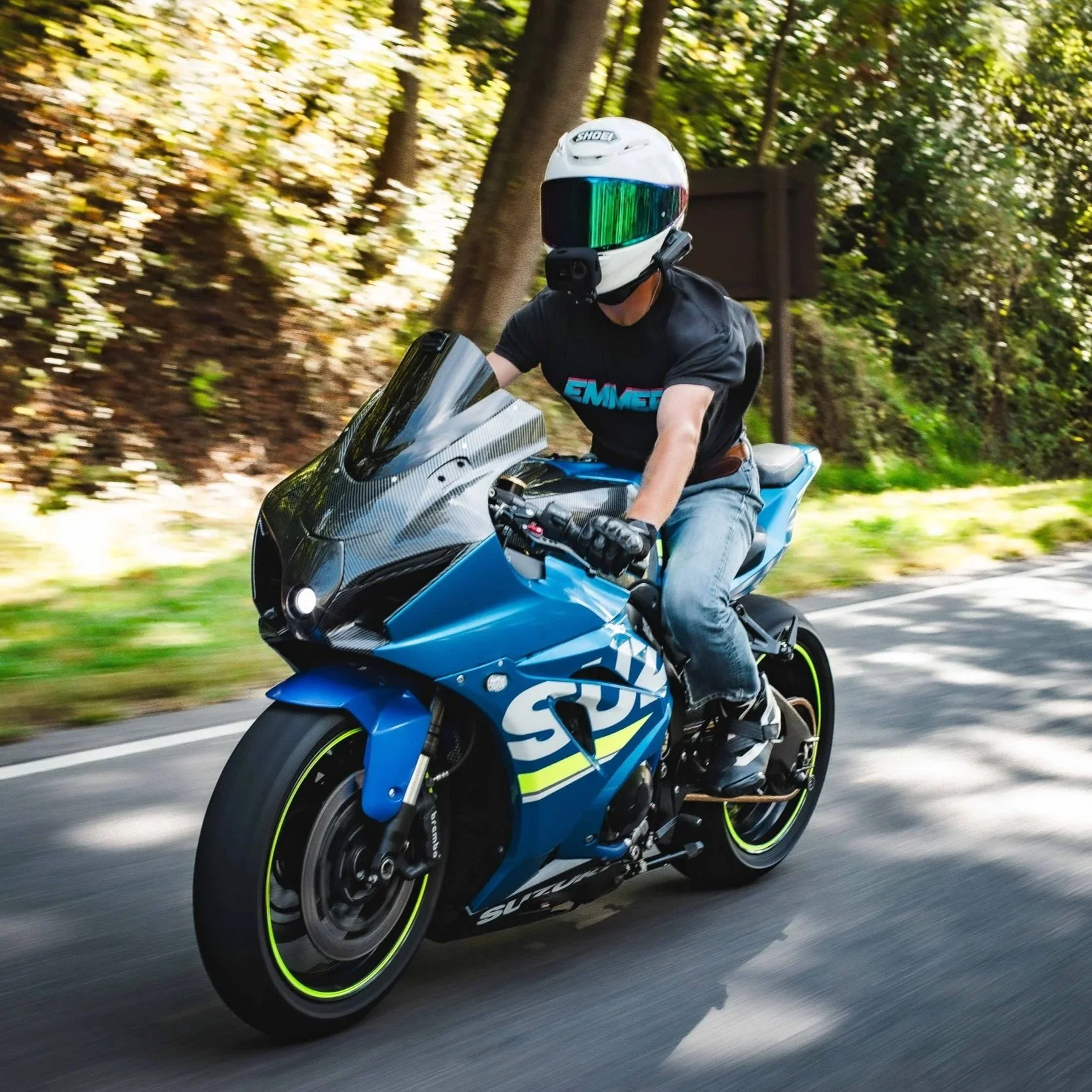 Slammed Enuff: GSX-R 1000 Motorcycle Rollers