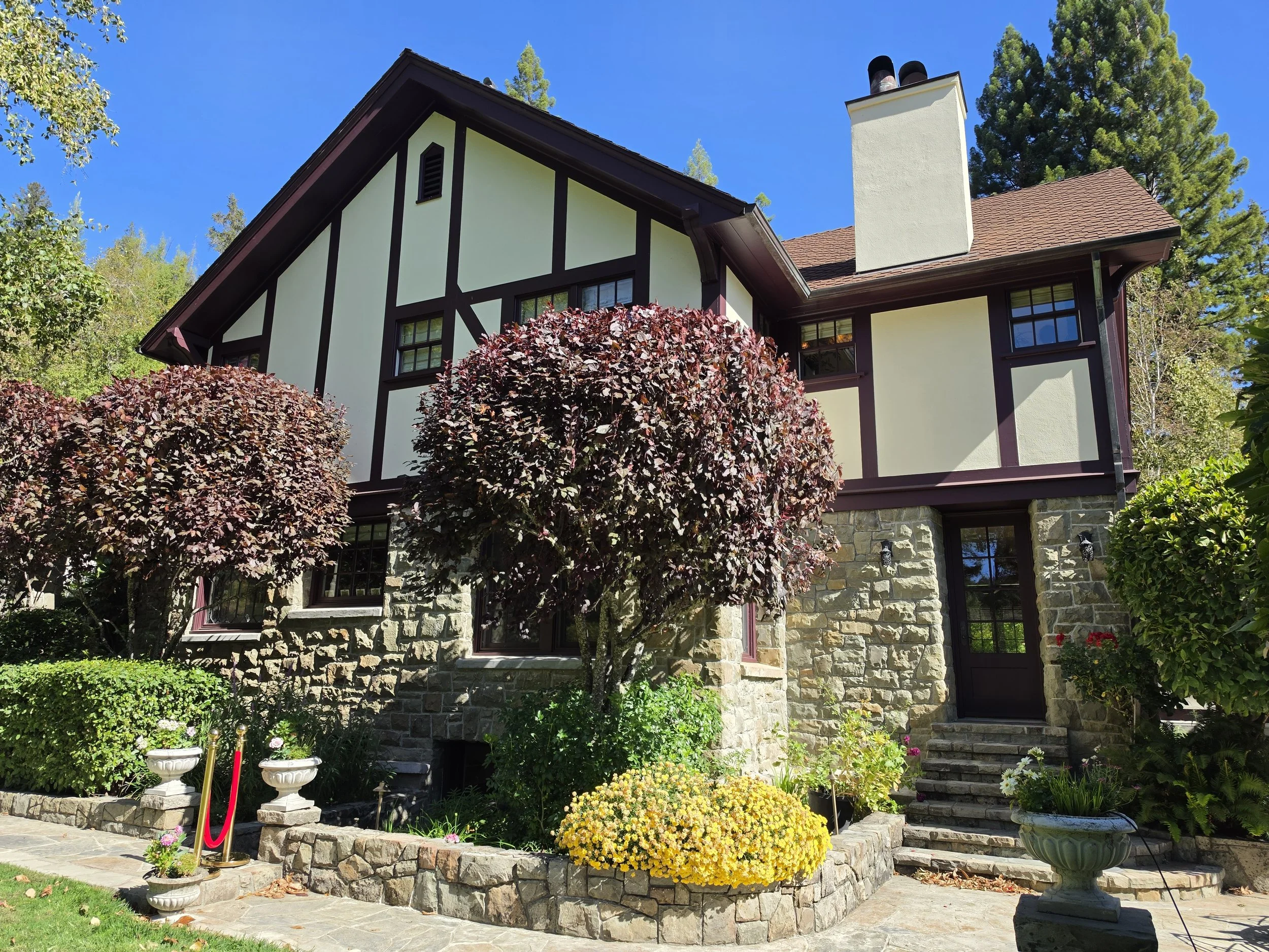 Main House 1.jpg