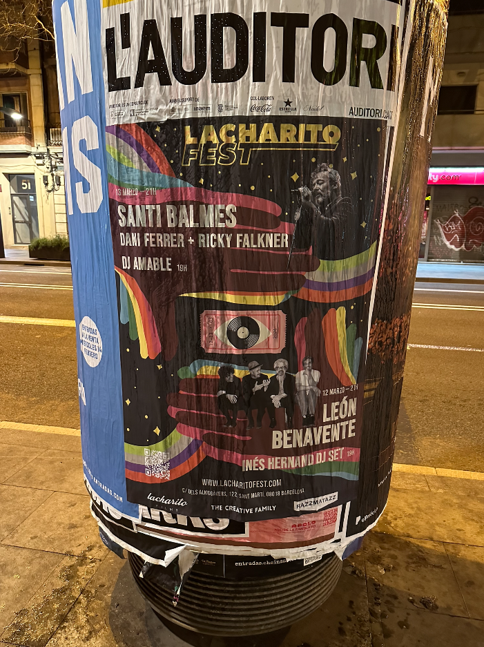 LaCharito papel calle.png