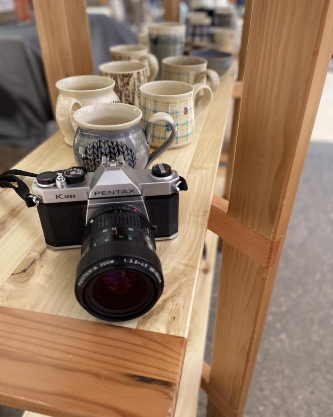 Time to focus on the @Back Alley Tour 2022 in Melfort on Thursday July 21 from 2-8 pm. Hope to see you there!!
.
.
.
#backalleytour2022 #madeinsaskatchewan #pennylanepottery #handmadepottery #potterymugs