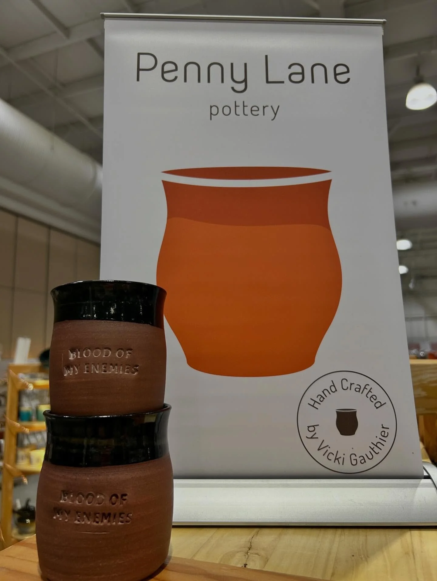 Last show of the year @kithandkinmarket today until 5 pm today. Next week I&rsquo;ll be restocking at @ontheavenueartgallery, @northernlightsgallerymelfort, @bison.cafe and maybe even @mannartgallery.