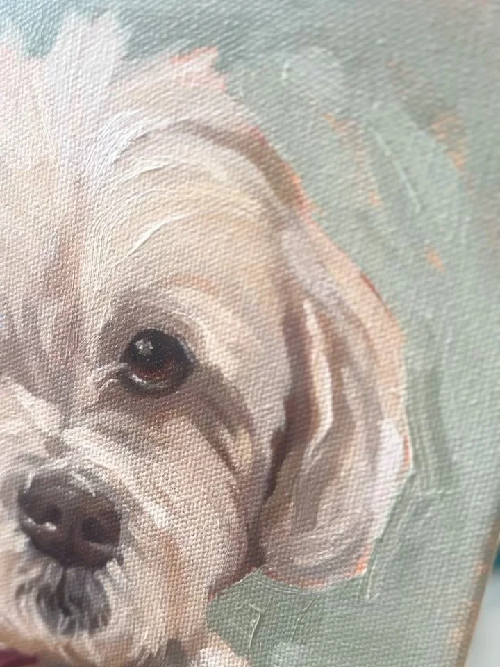 It&rsquo;s two months until Christmas&hellip;isn&rsquo;t that crazy?! Which means it&rsquo;s time to open up my commissions for Christmas. I&rsquo;m opening them up now and will be taking a limited spaces for paintings and ornaments. And I&rsquo;ll b