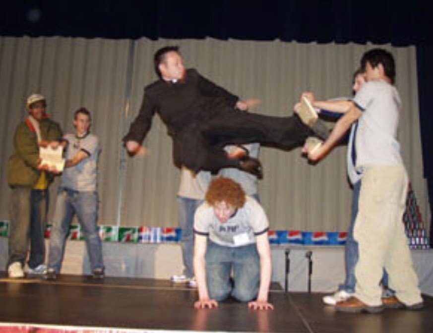 Good friend and dynamic priest, Fr. Jonathan Meyer sent me this picture from a youth conference that he hosted in @archindianapolis 17 years ago! 

Back then, I was young enough to jump over folks and breaks board with a jump flying side kick!

Now, 