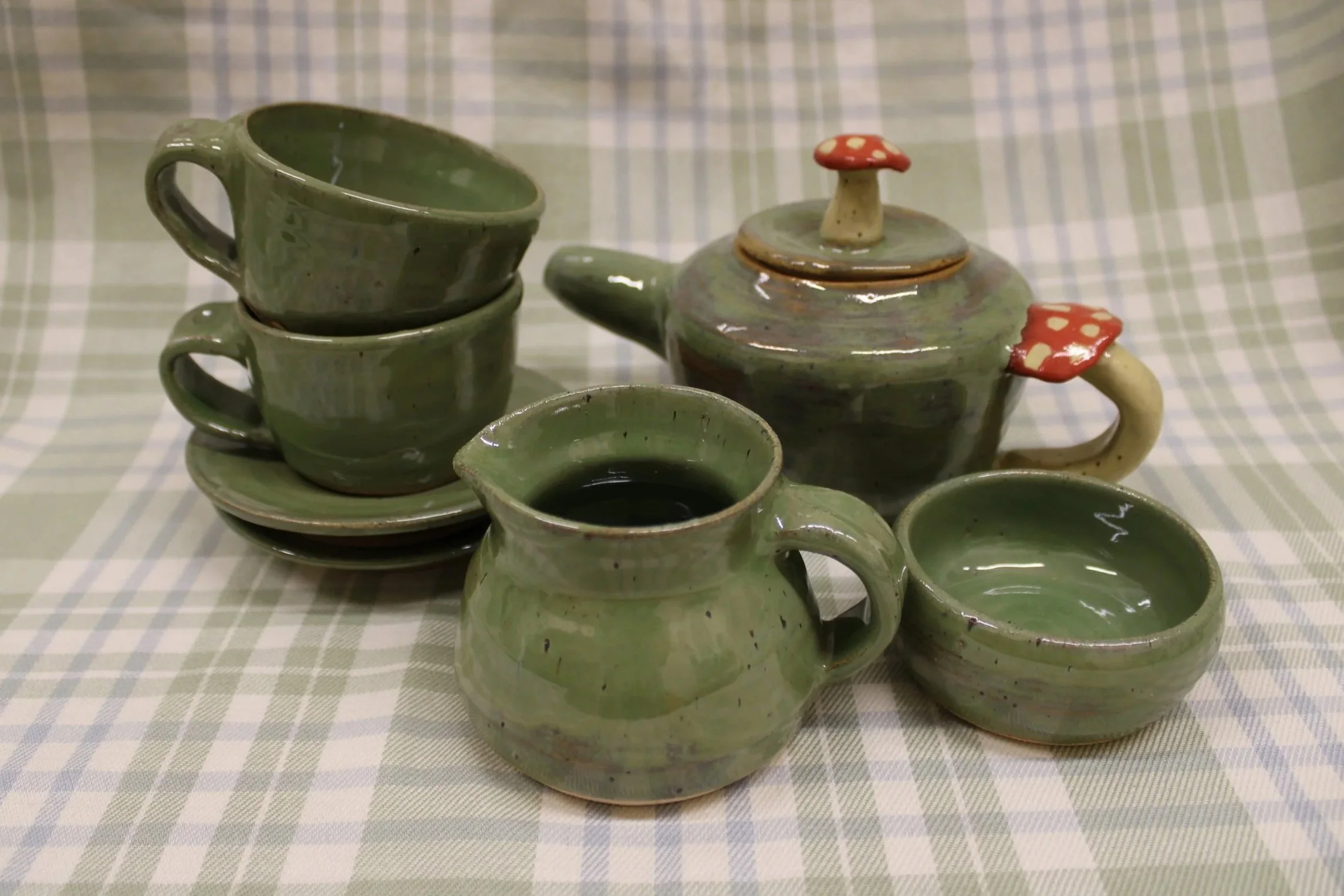 Green Mushroom Tea Set
