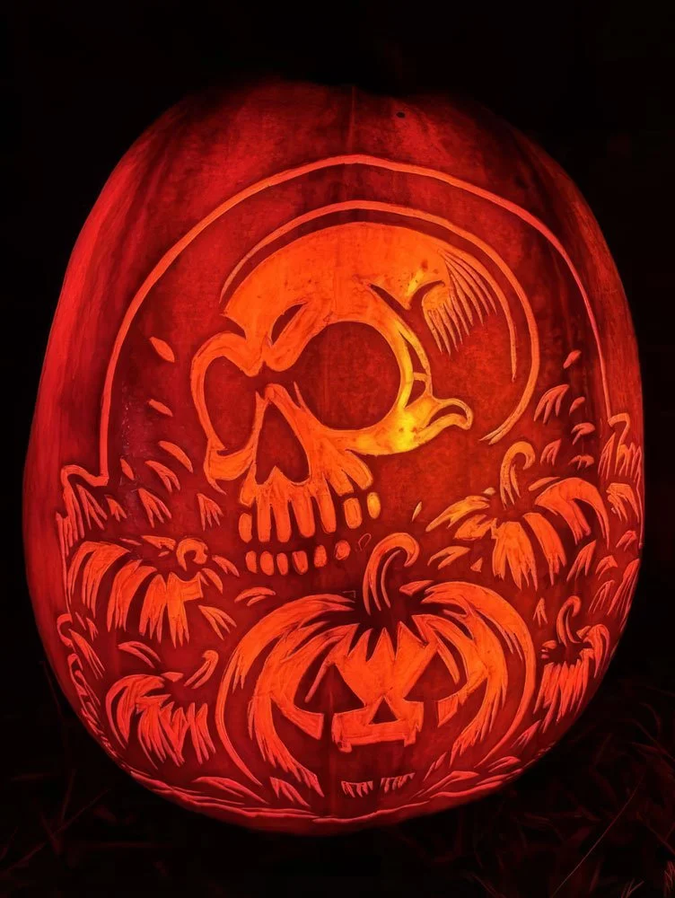 Pumpkin-Carving-Glamours-Fall26.jpg (Copy)