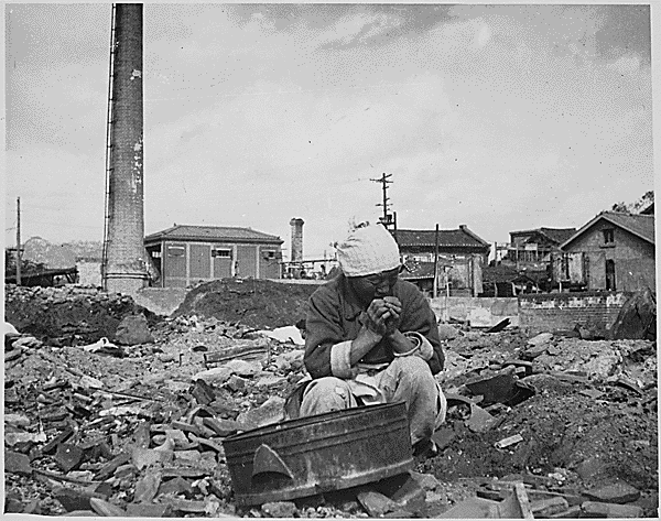 CLEMIS, Martin: An Environmental History of Warfare