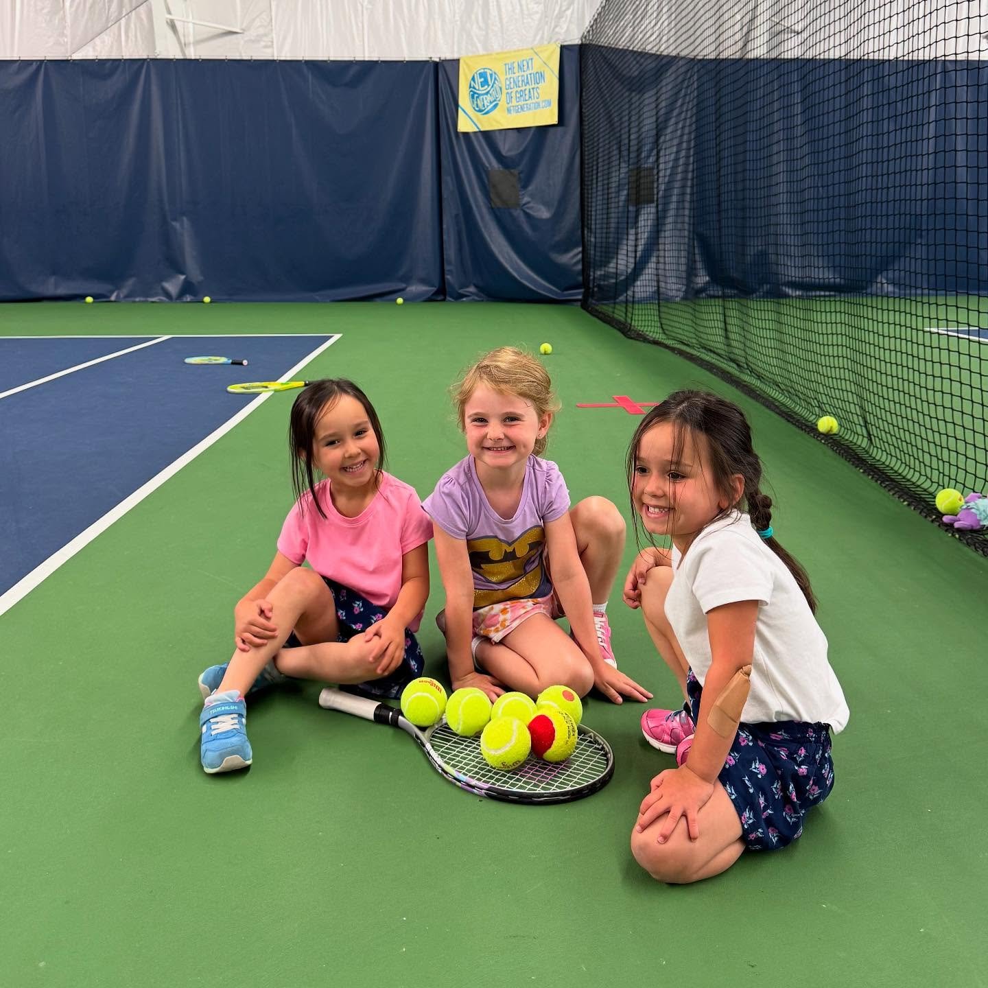 One more of tennis and fun at Birchwood Summer Camp! πΎβοΈ
There are still couple spots left for future weeks, call the club to register! π
#birchwoodsummercamps #birchwoodtennis