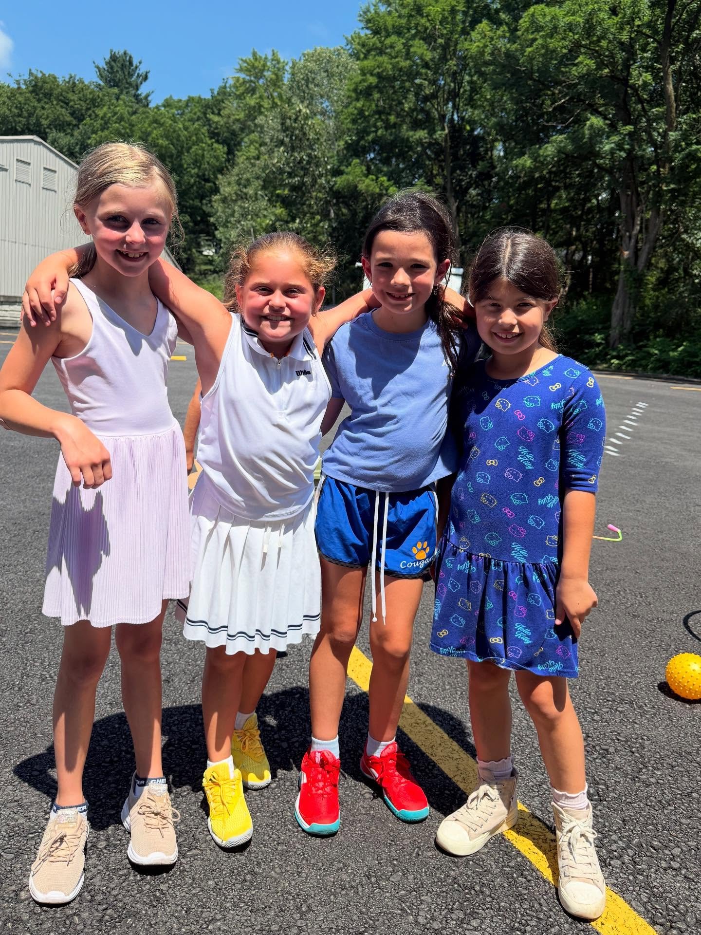 Summer camp fun! πΎβοΈ
#birchwoodtennis #birchwoodsummercamps