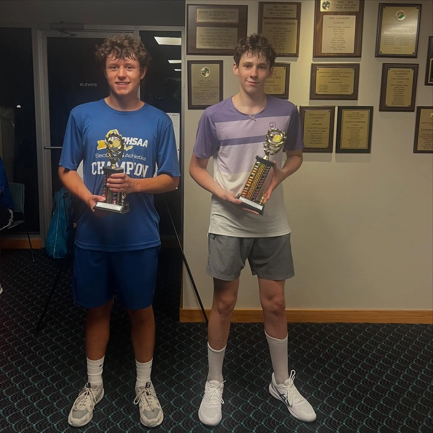 Congratulations to our elite player Victor for winning a USTA 18U tournament in Liverpool, NY!
Another great performance for Victor and the Birchwood Team! πΎ
#birchwoodracquetclub #birchwoodtennis #birchwoodelite #juniortennis #ustatennis