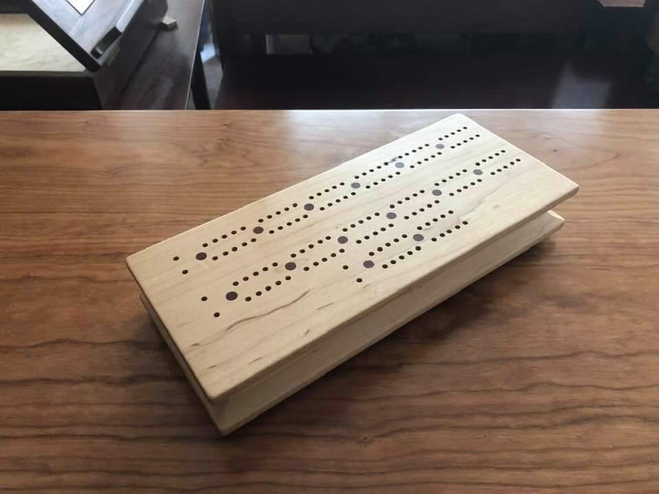 Maple Cribbage Board with Brass Pegs and Card Storage.