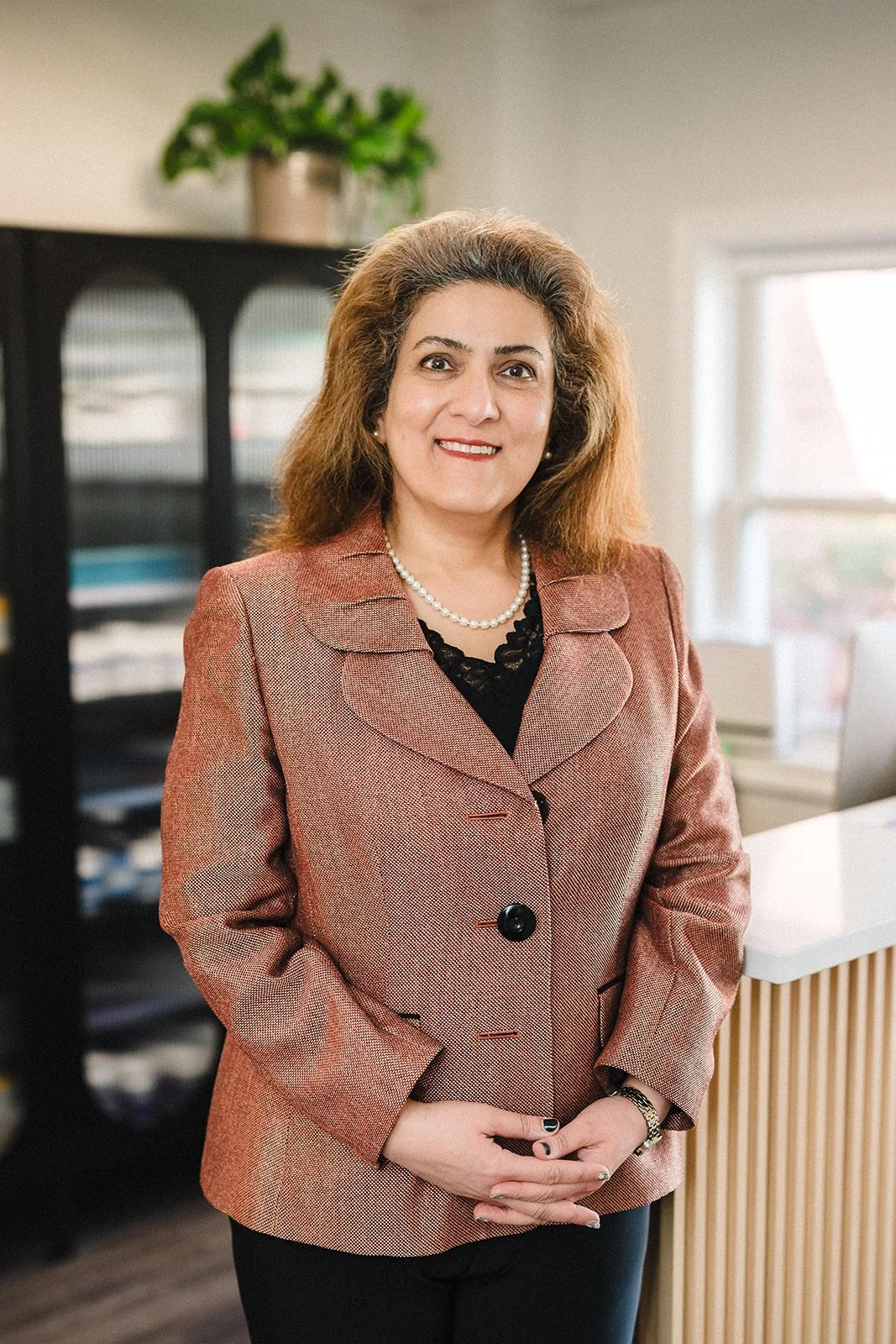 Dr. Naghmeh Mirhosseini offers Naturopathic services at Natural Route Heath in Kingston, Ontario, including IV Cancer Therapy.