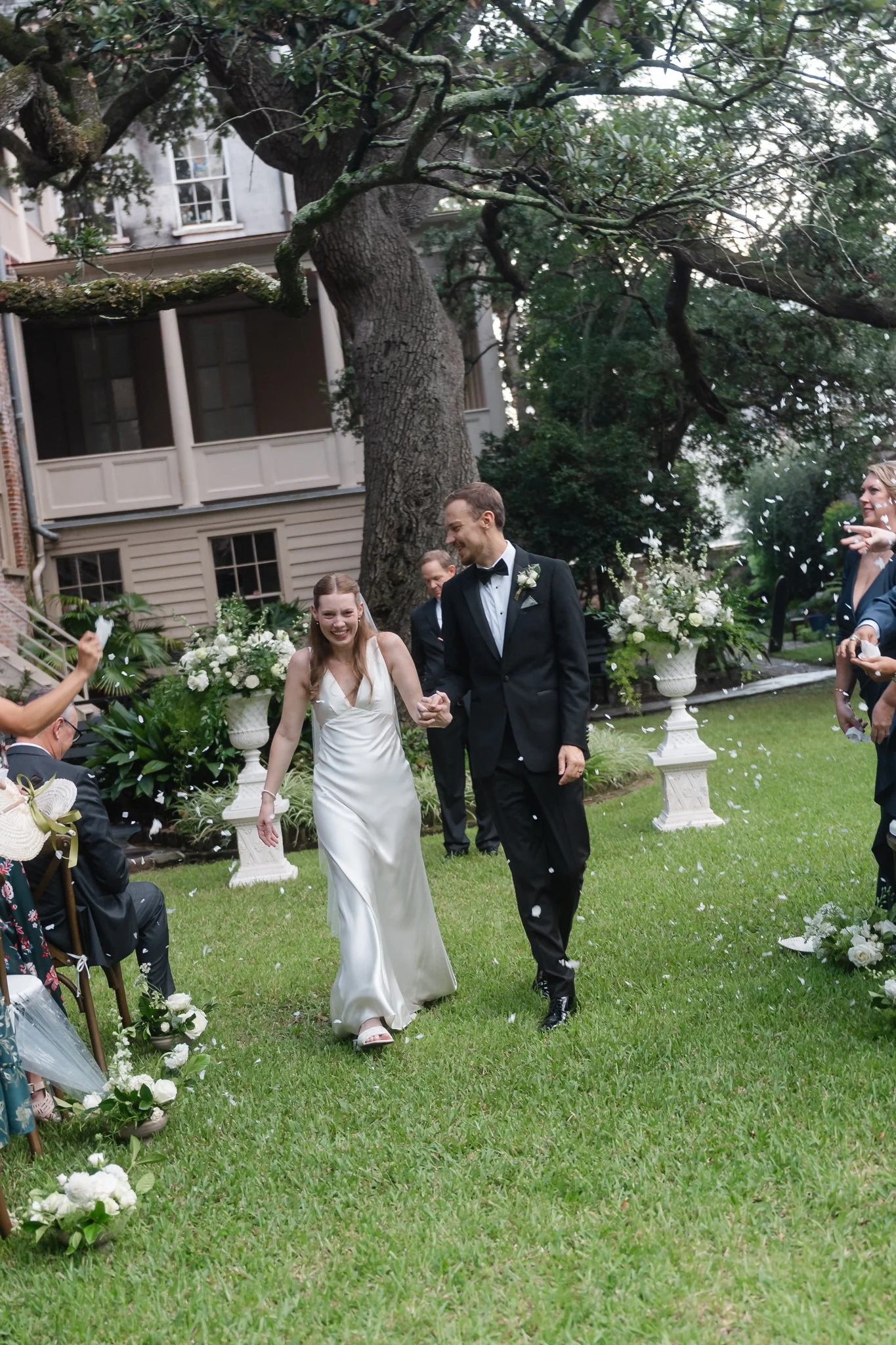 charlestoneditorialweddingphotographer-40.jpg