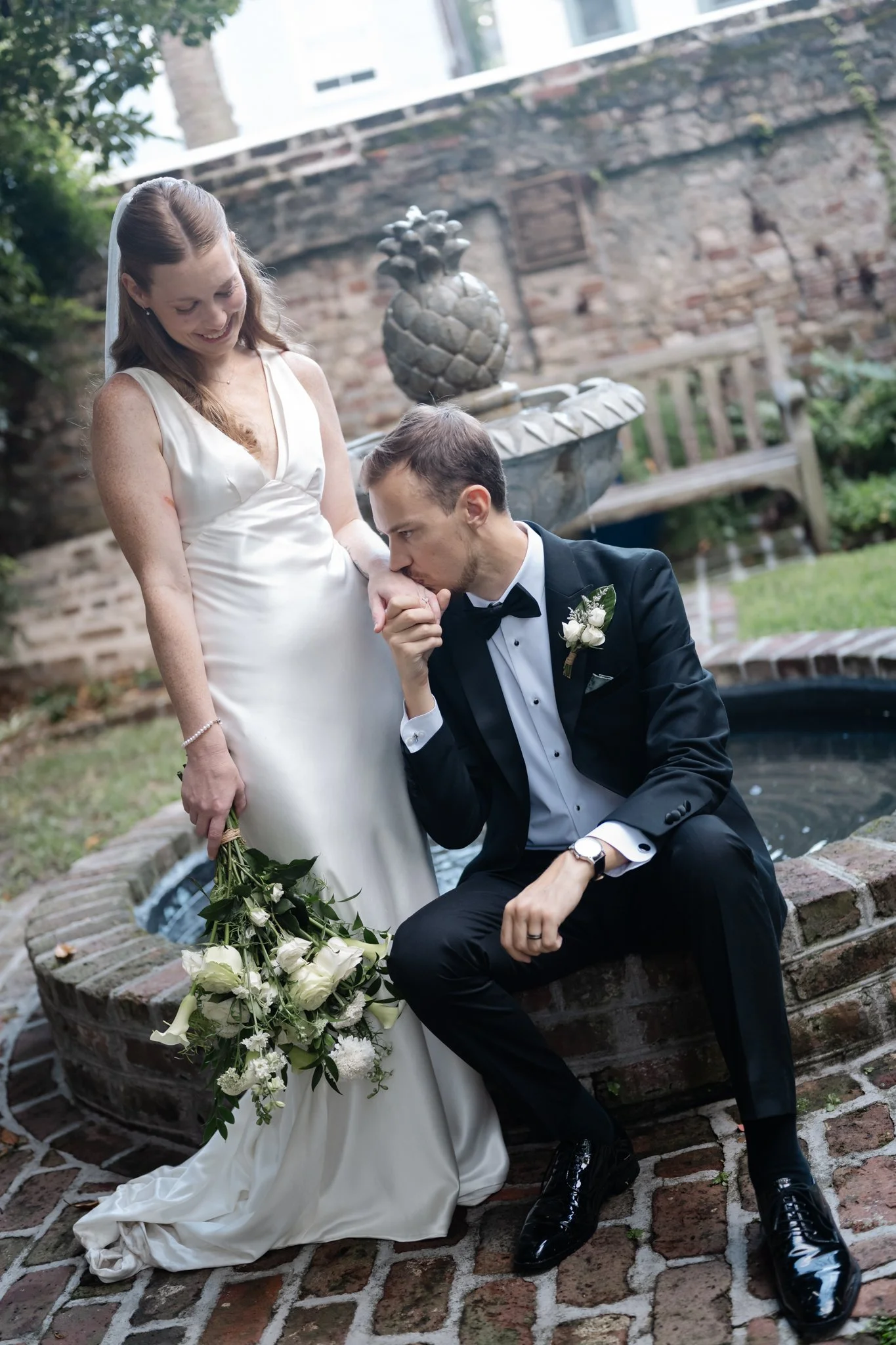 charlestoneditorialweddingphotographer-44.jpg