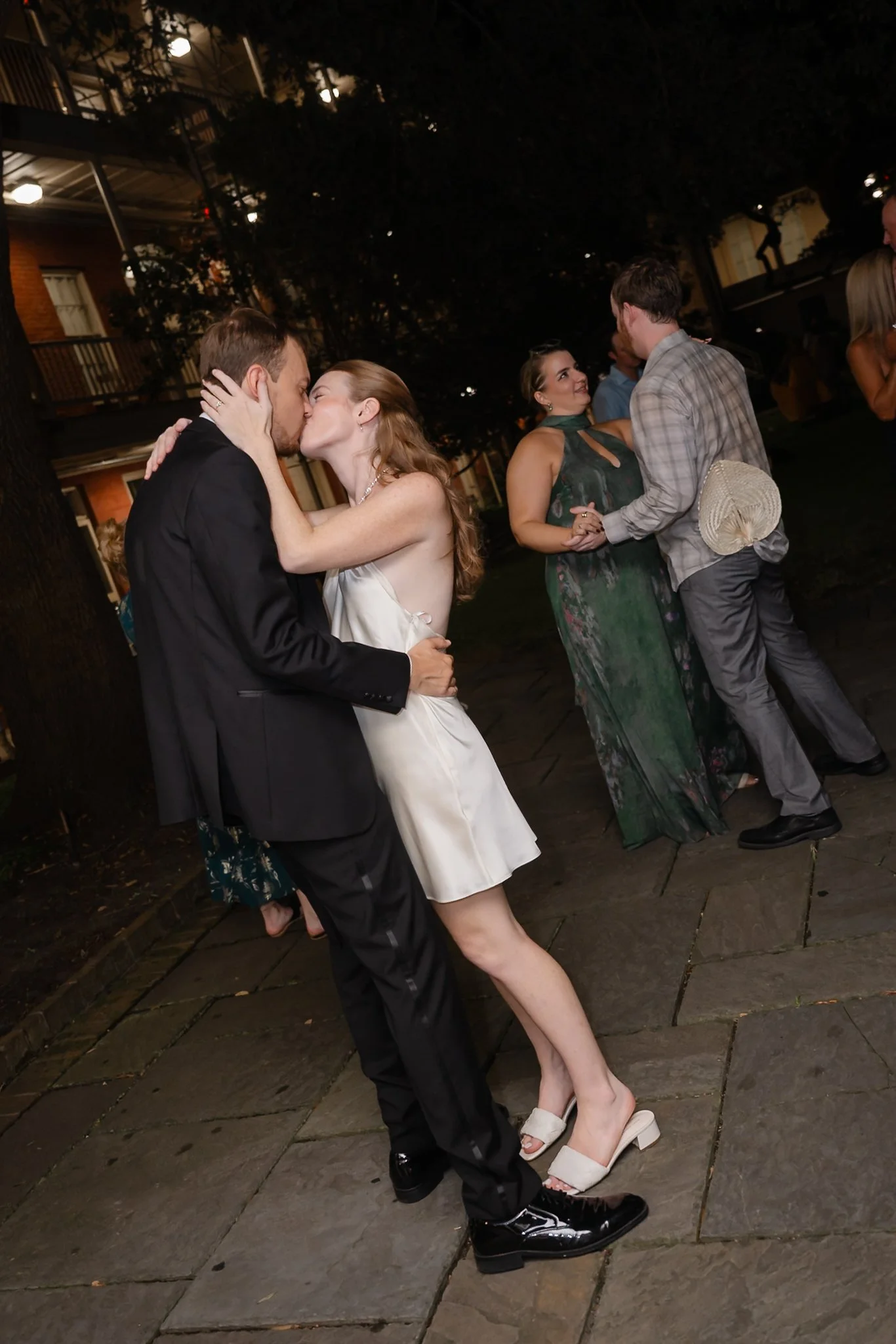 charlestoneditorialweddingphotographer-105.jpg