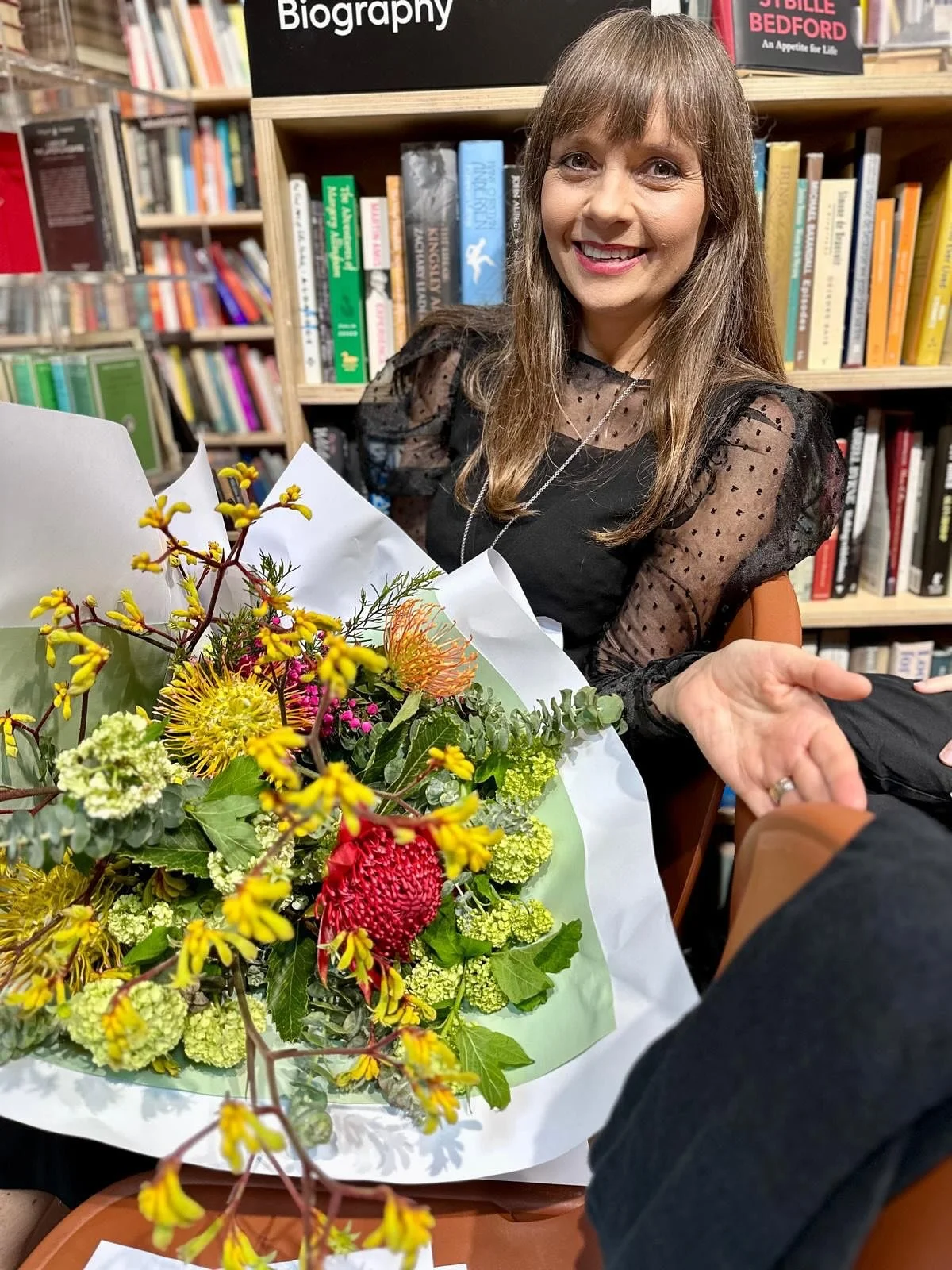 Comhghairdeas Anne ar son Seang! Anne Casey’s Sydney launch of Seang was proudly celebrated by her PQ sisters at Gleebooks…