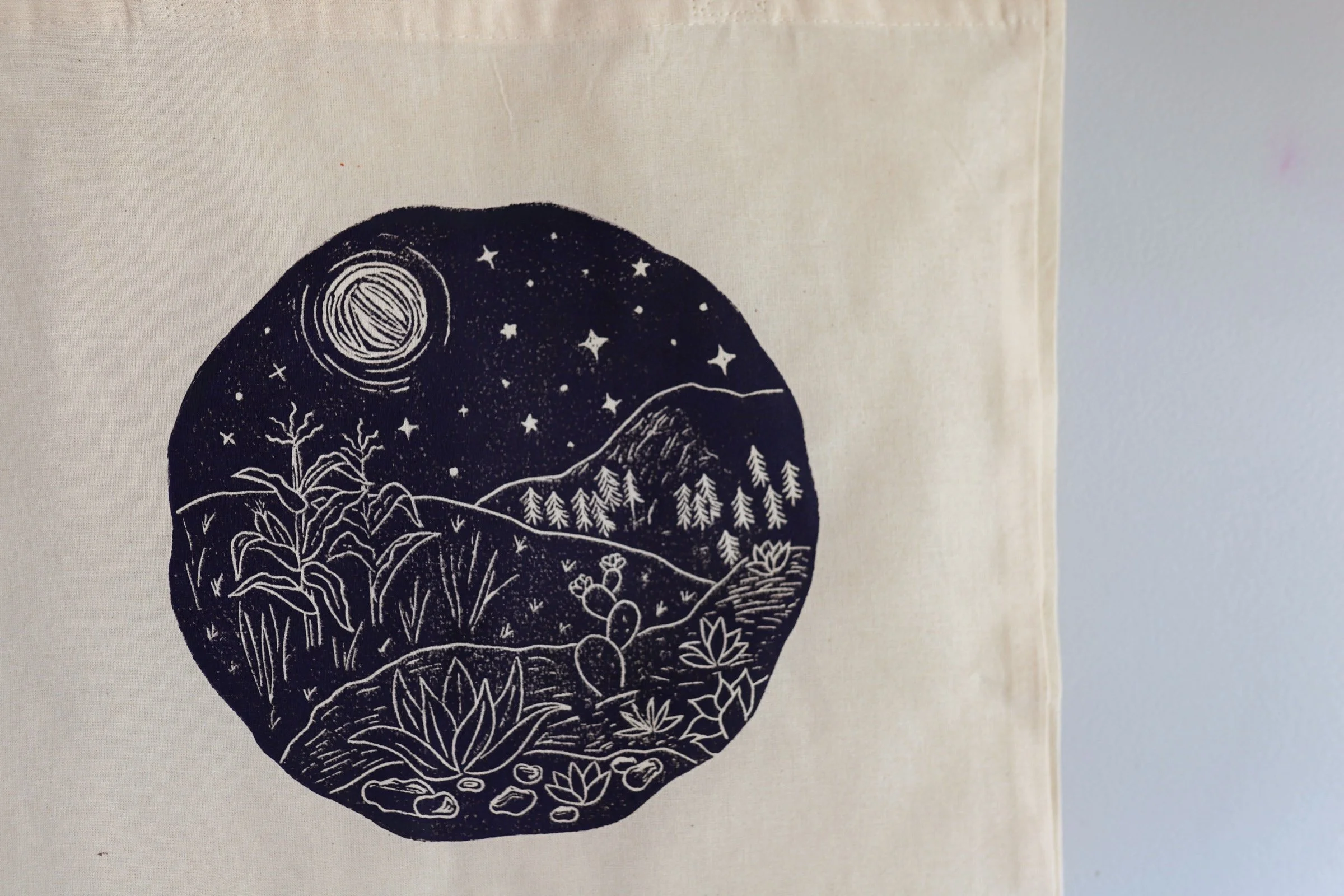 "De noche en Ixtaltepec" (2022) blockprinted cotton bag