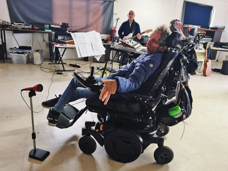 96 dB_foto de_5a Punkada