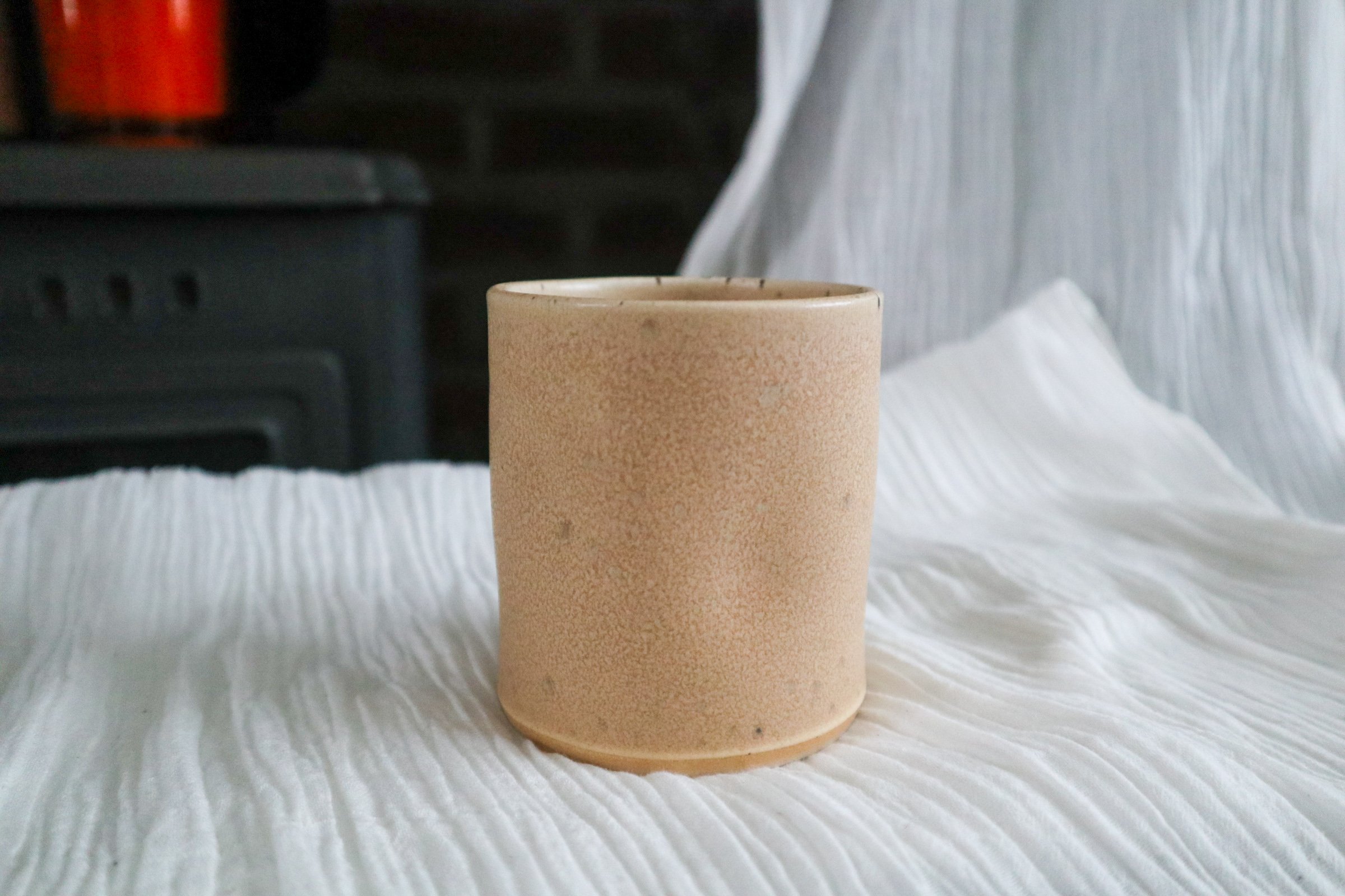 Latte wobble tumbler