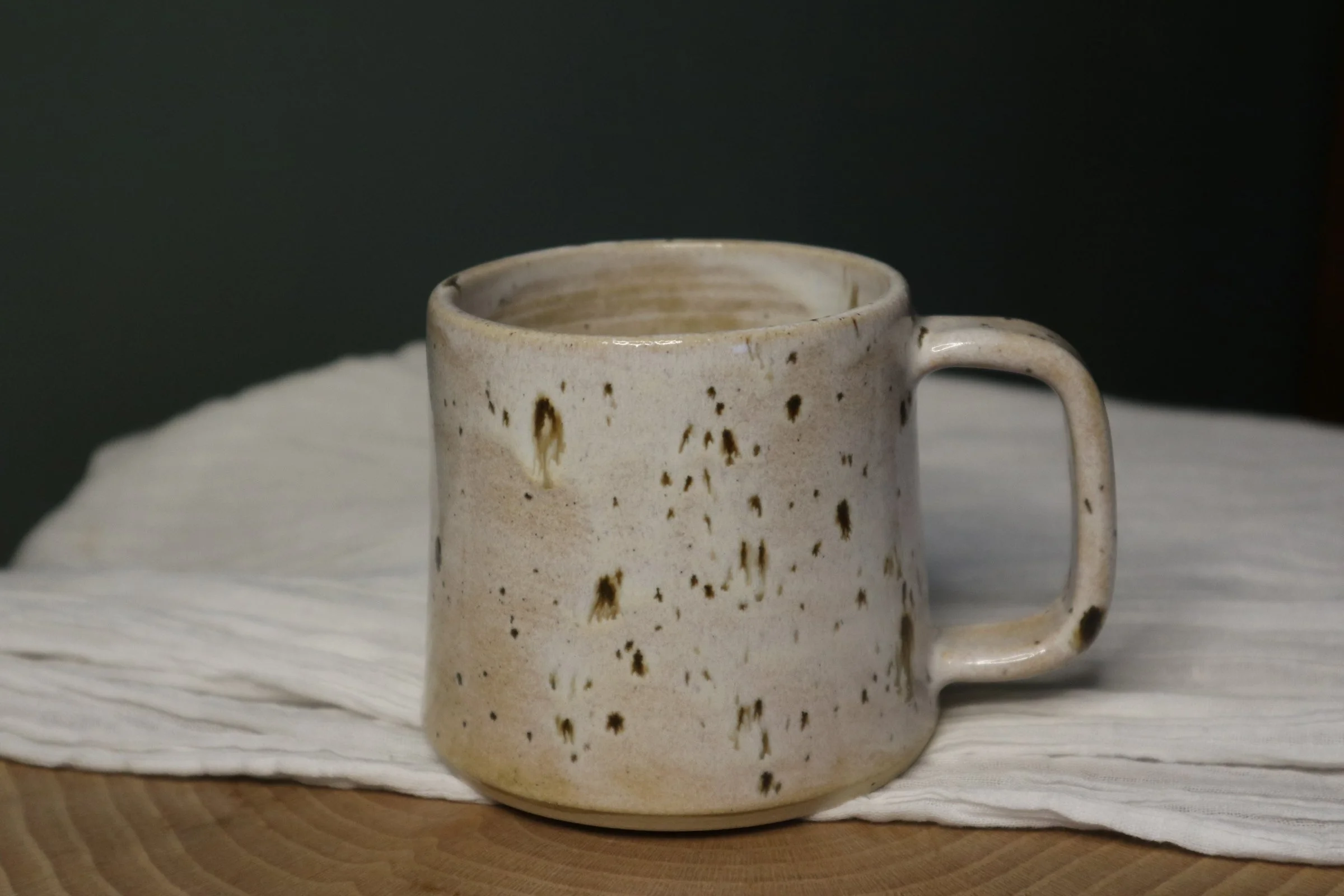 Oatmeal speckle mug