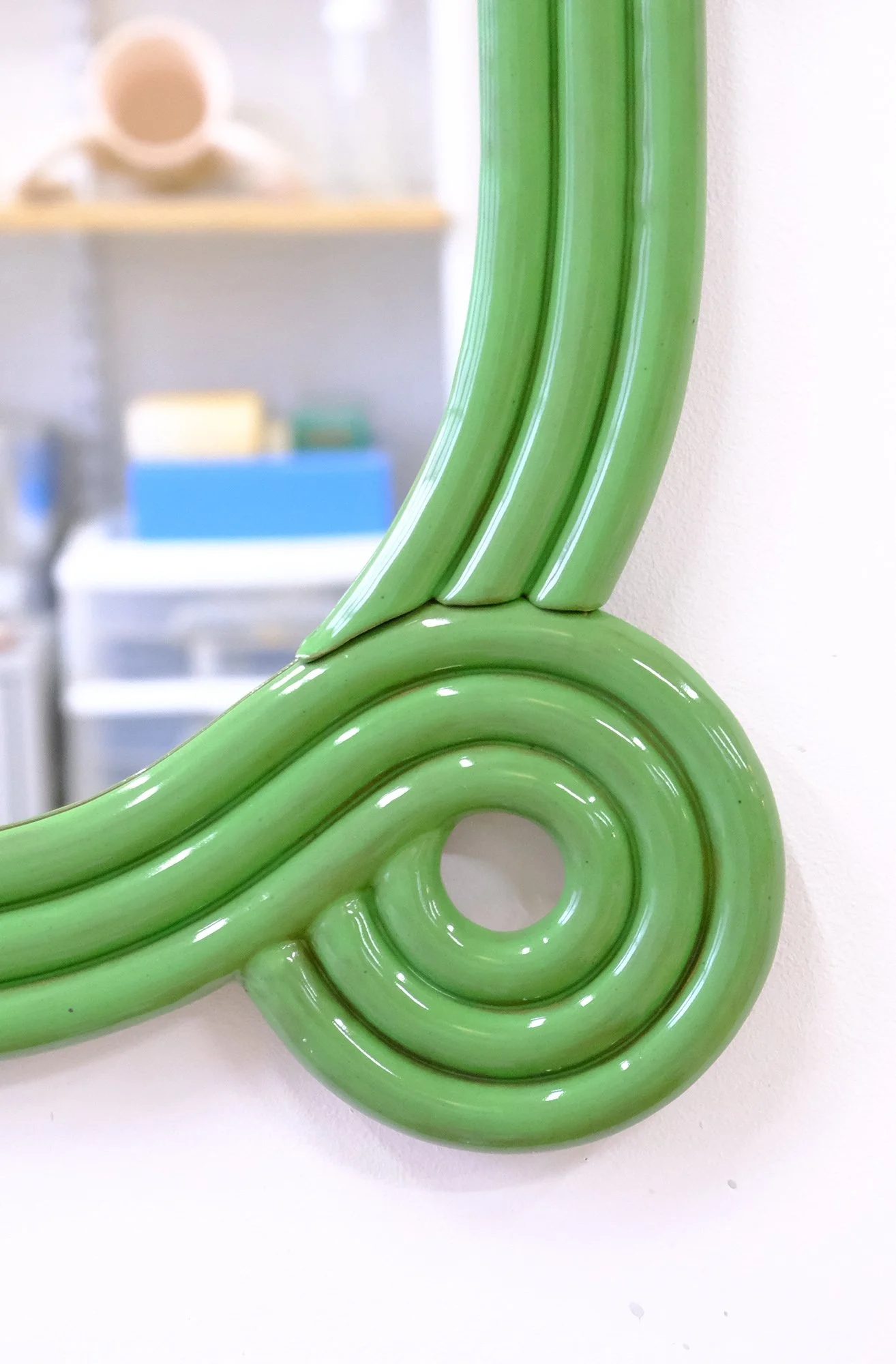 Grass Green Oval detail.jpg