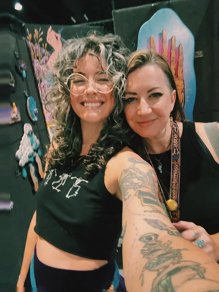 Las Vegas, thank you so much for having us.
It was a real treat. 🖤

#strongandhardy #oddititiesandcuriosities #lasvegas #family #gratitude