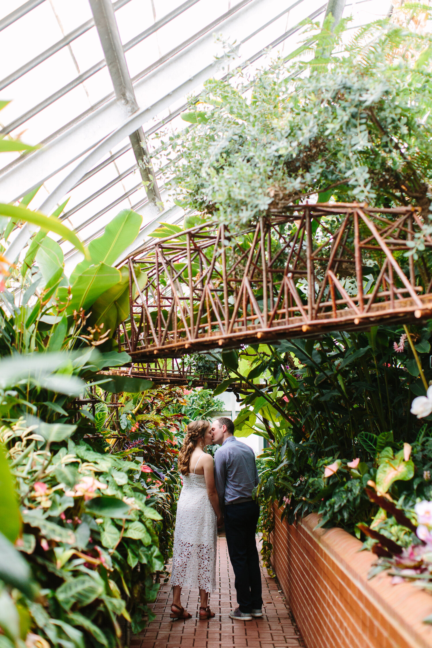 Biltmore-Estate-Rainy-Engagement-Photos-in-Garden-&-Conservatory-1055.jpg