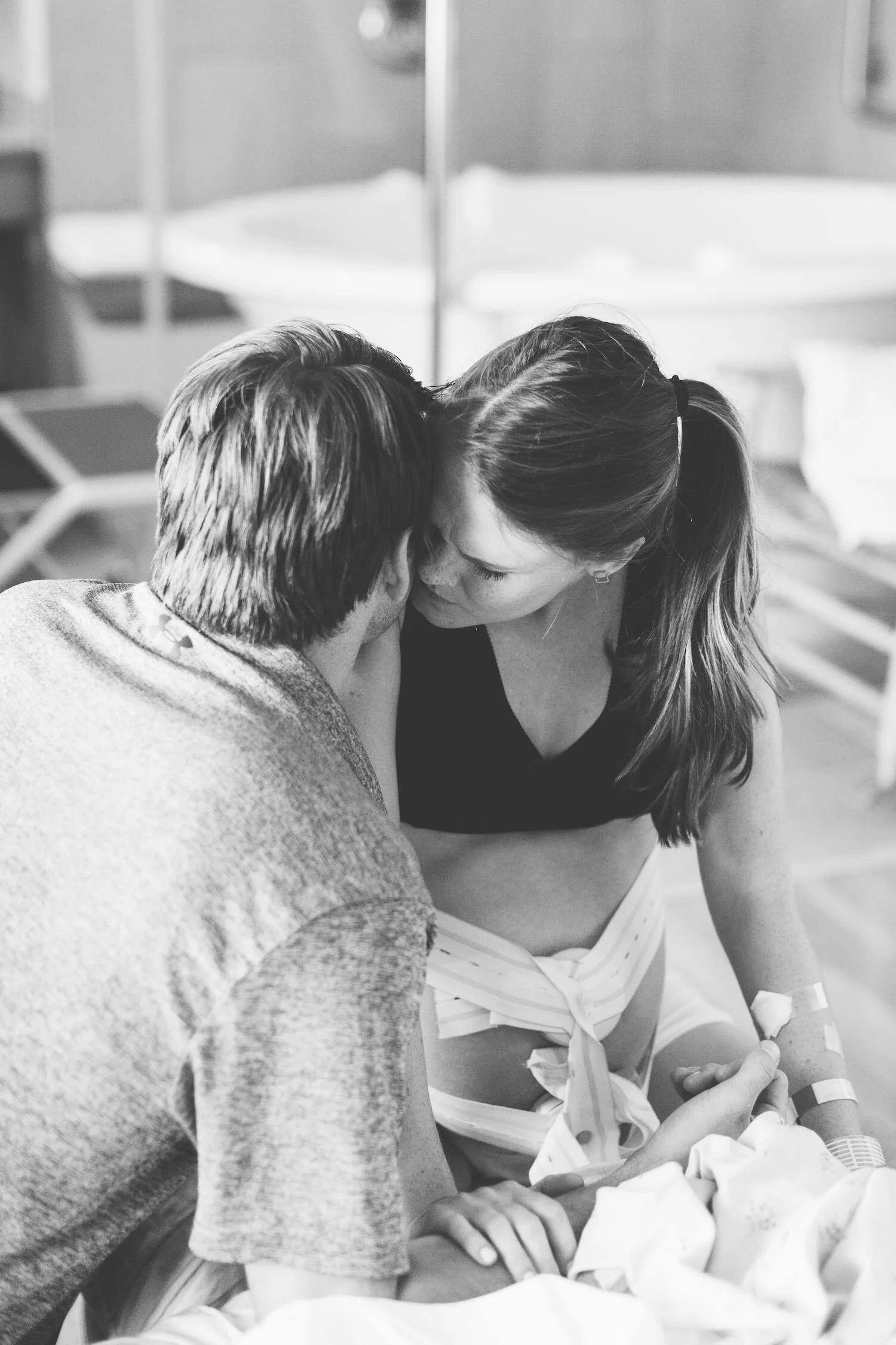 Knoxville Hospital Birth Photos During Covid19 — Suzy Collins Photography