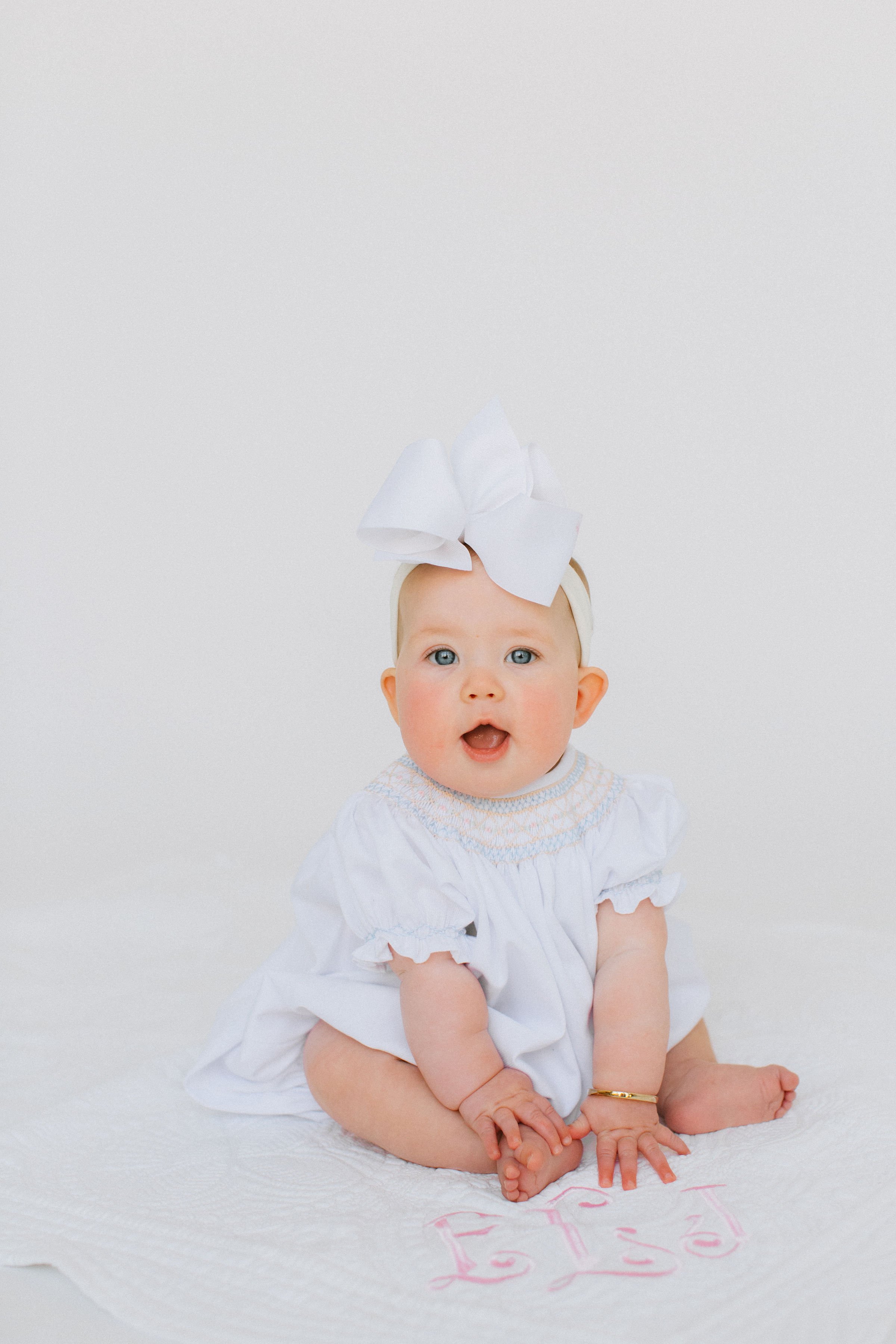 KnoxvilleStudioPhotography_6MonthMilestonePortraits_EllieJune-1013.jpg