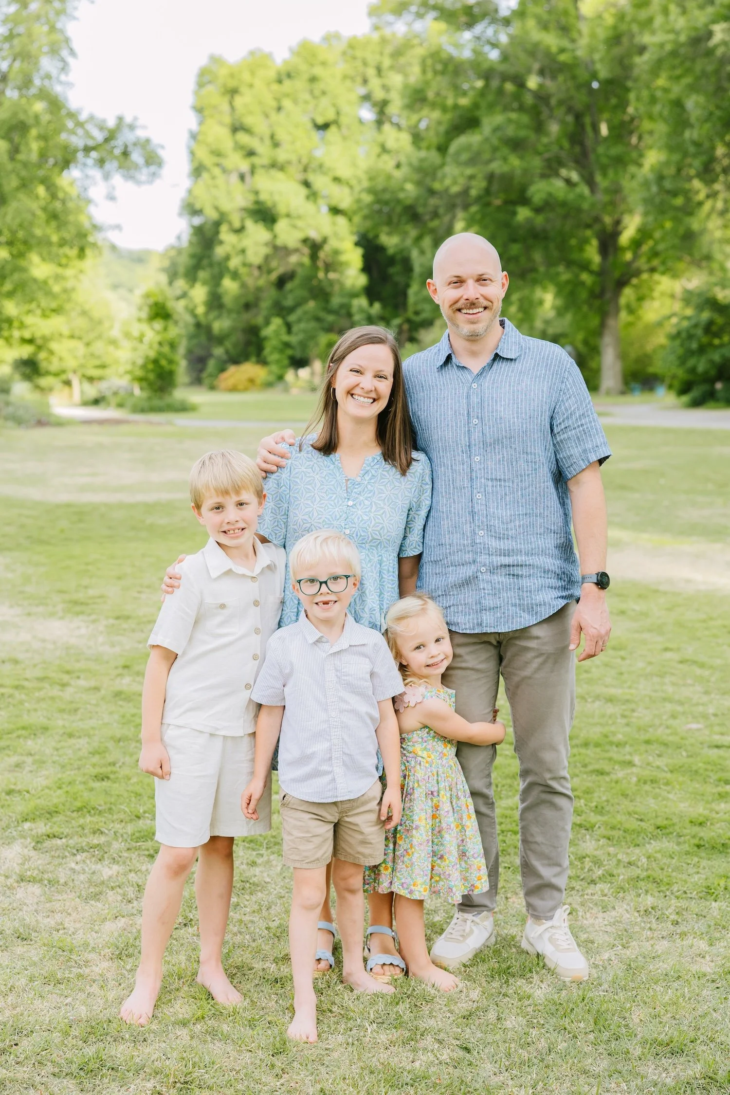 KnoxvilleFamilyPhotosUTGardens-1118.jpg