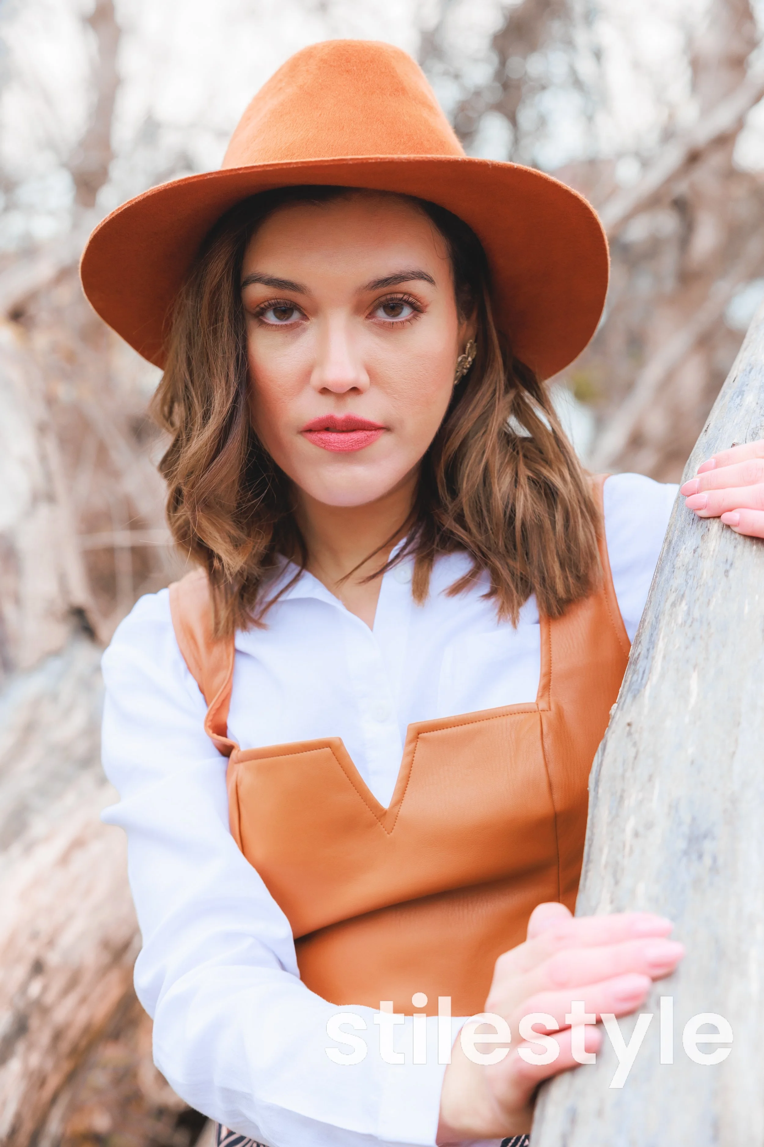 liz promo-15.jpg