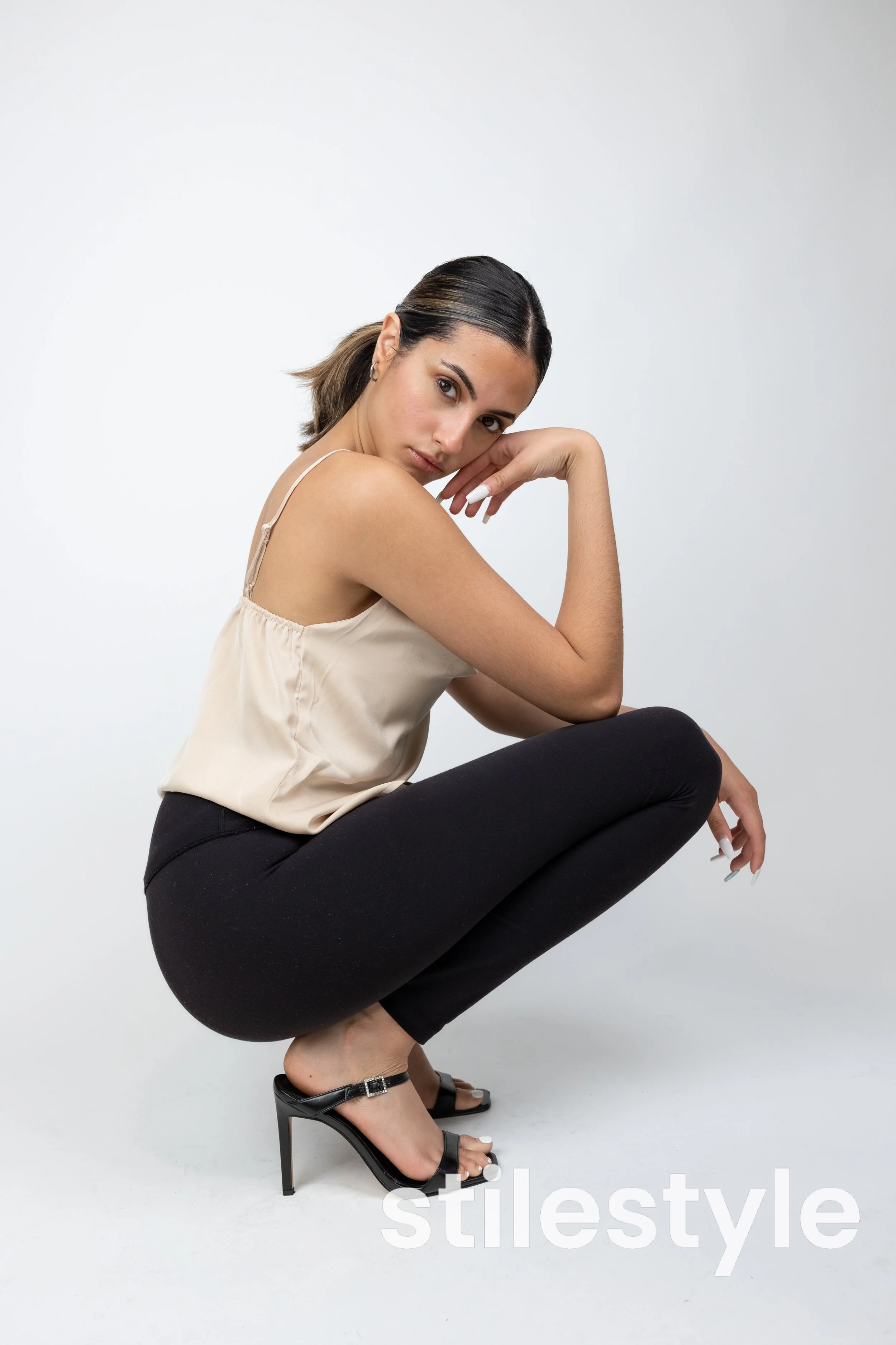 raniah - stilestyle portfolio-02.jpg
